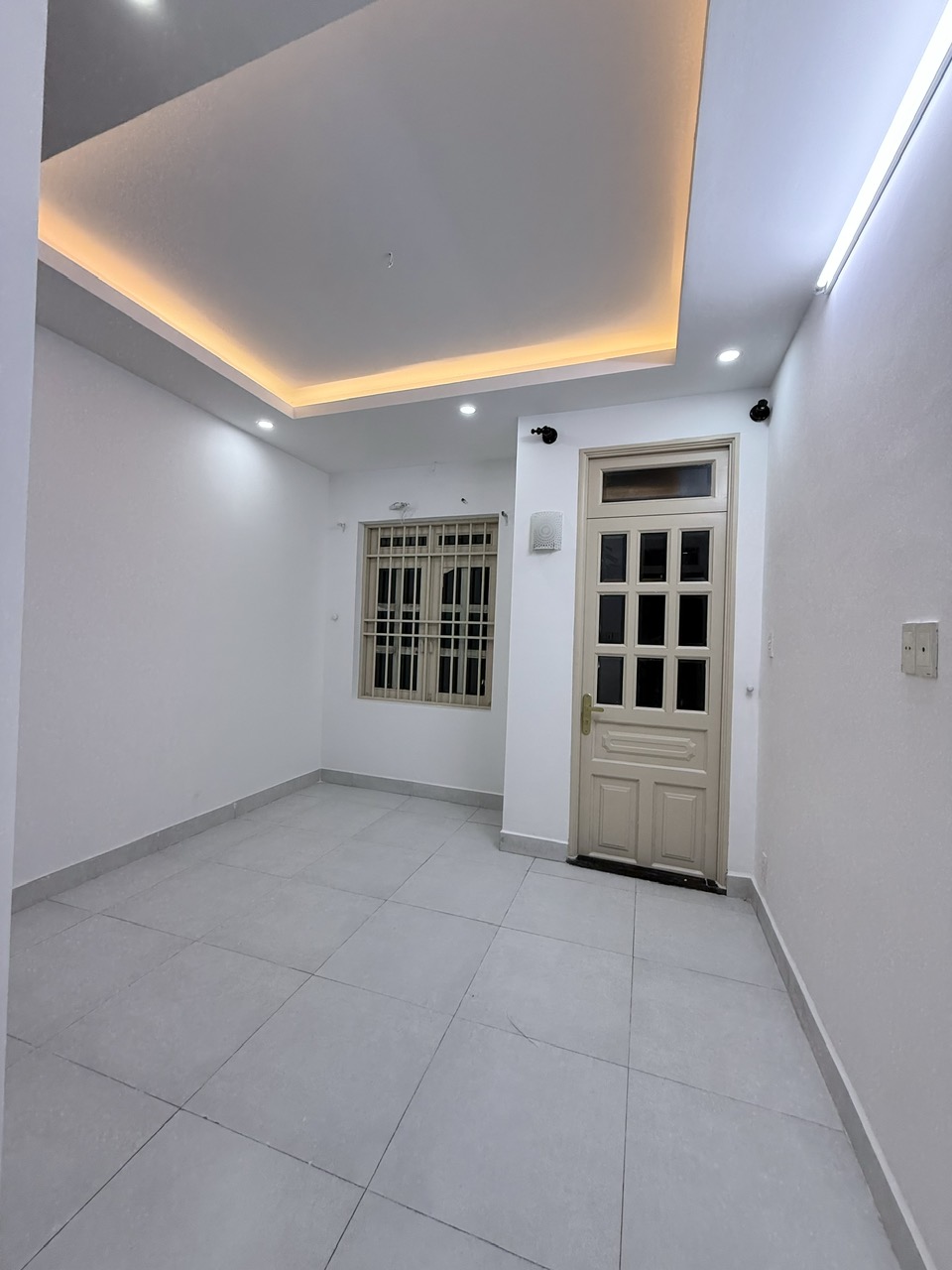 https://batdongsanviet.info.vn/uploads/images/upload/17-08-26/1786938433014_3878601417289829131_3878601417289829131_f4f7bfed9170873c8e9d2efbcc992db8.jpg