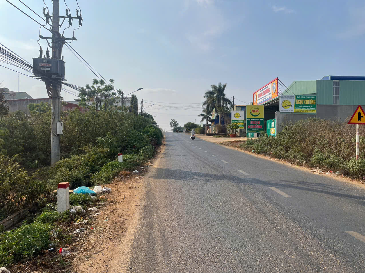https://batdongsanviet.info.vn/uploads/images/upload/17-09-26/1789602784960_2422551625723221062_2422551625723221062_f2eef657d479d63467a214e8148a22e8.jpg