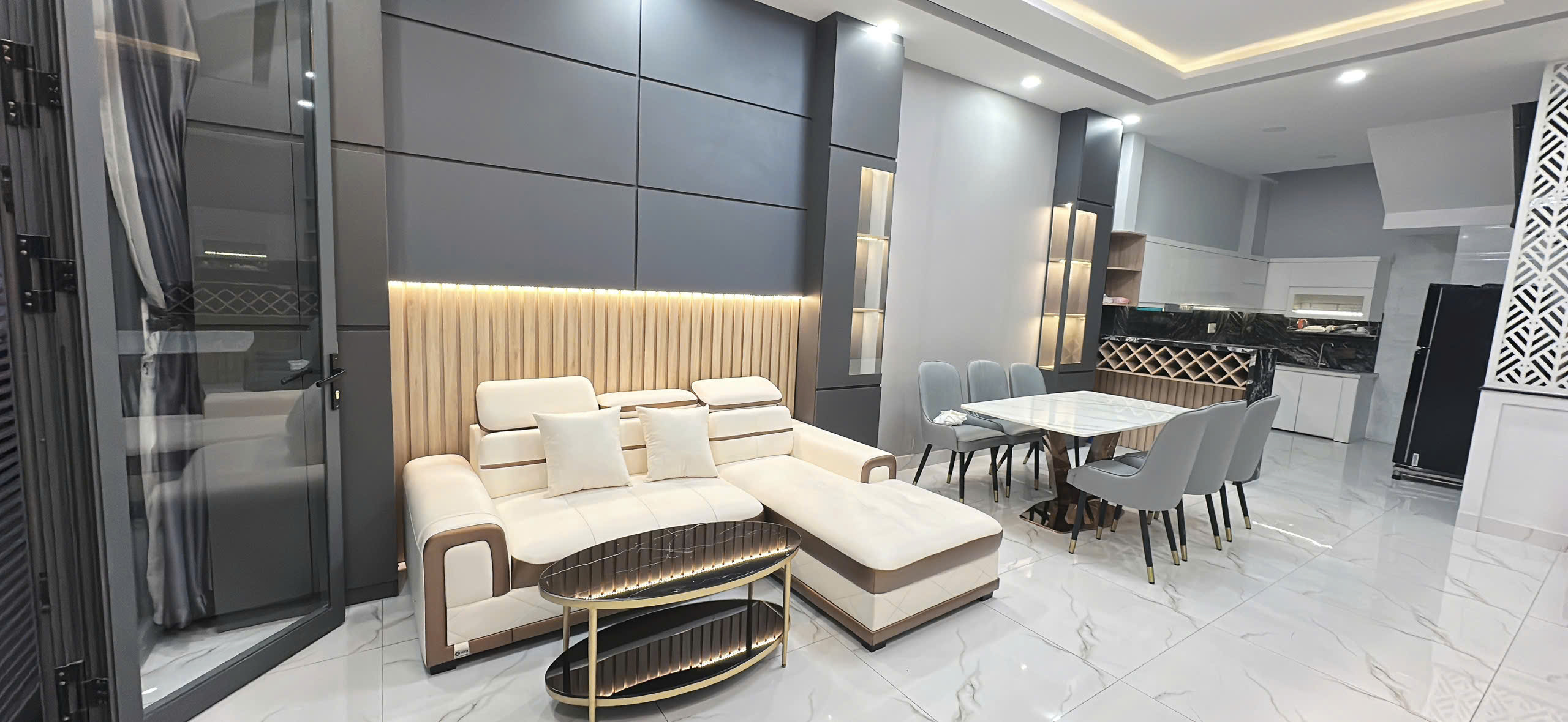 Chính chủ cho thuê nhà nguyên căn tại 100 Lê Văn Duyệt, Bình THạnh