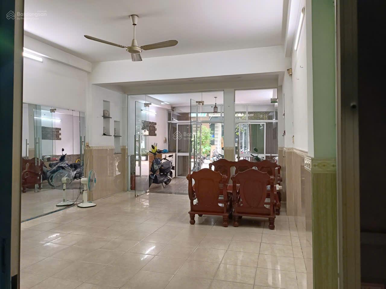 https://batdongsanviet.info.vn/uploads/images/upload/18-07-26/20260704142708-6b81_wm.jpg