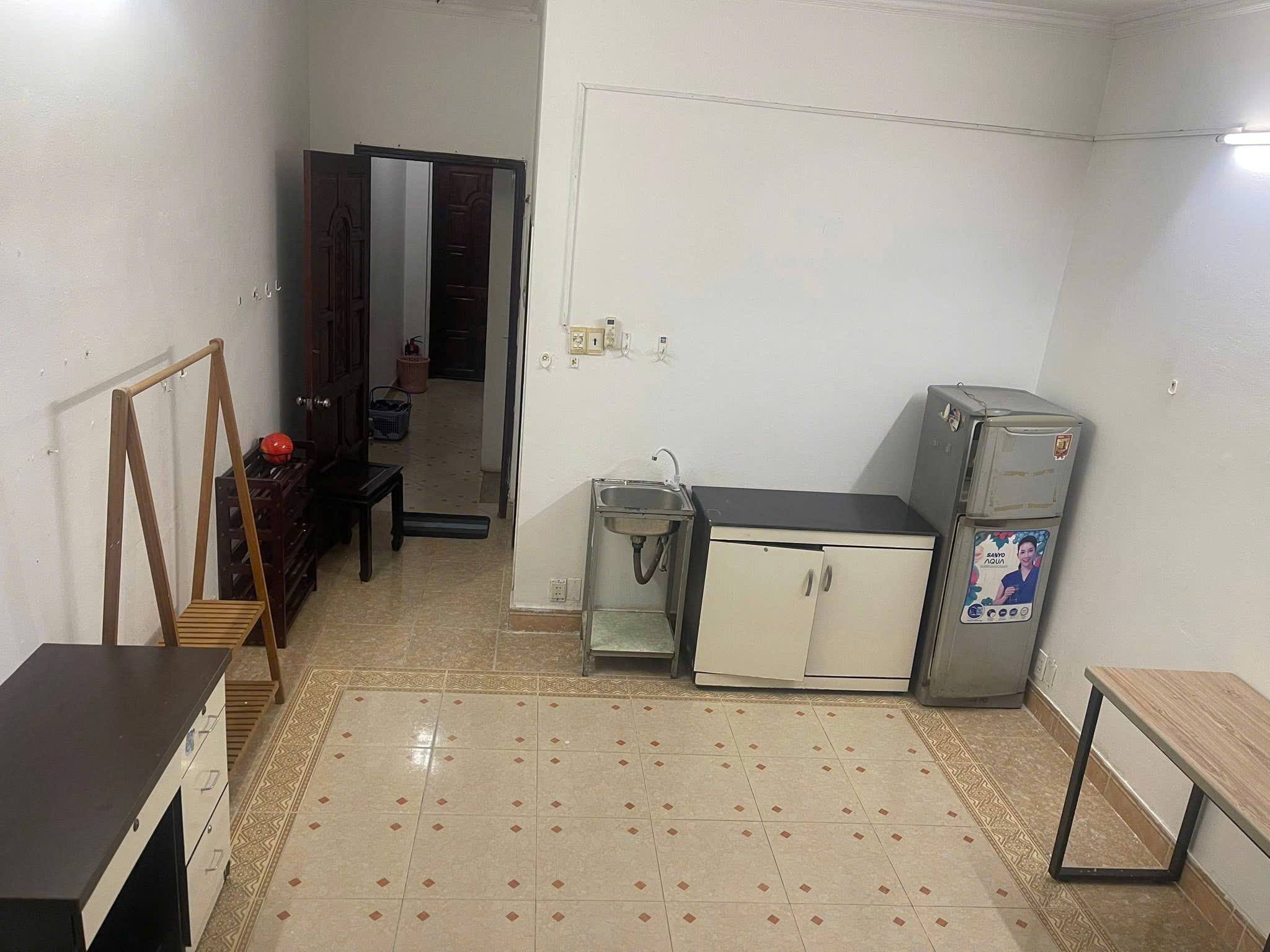 https://batdongsanviet.info.vn/uploads/images/upload/19-08-26/1787124277630_3353622904645032568_3353622904645032568_6b0f6abd627d2def8da911df3d94baee.jpg