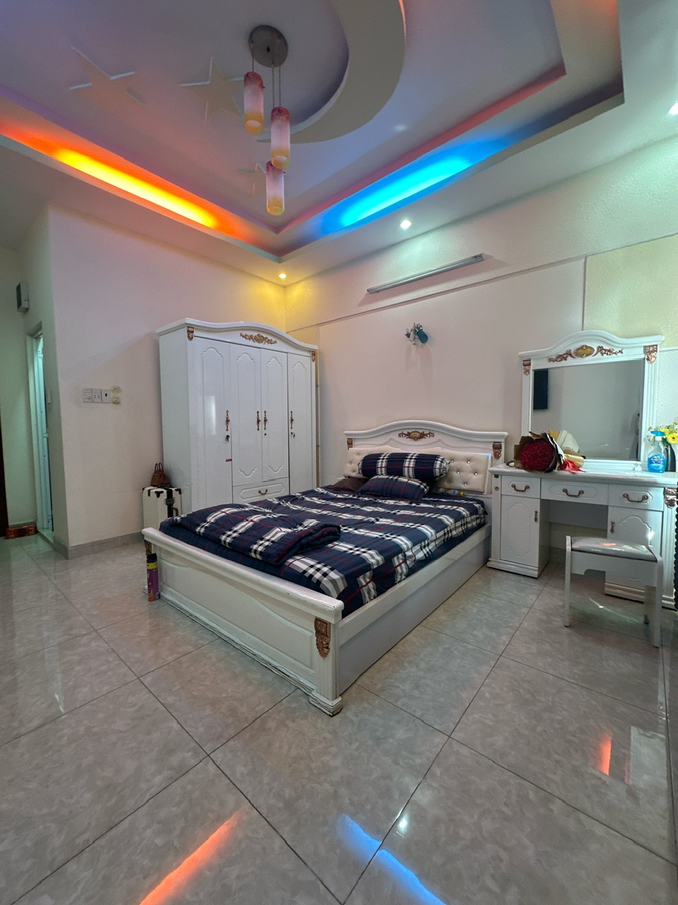 CHO THUÊ PHÒNG TRONG NHÀ NGUYÊN CĂN – TỰ DO GIỜ GIẤC – KHÔNG CHUNG CHỦ