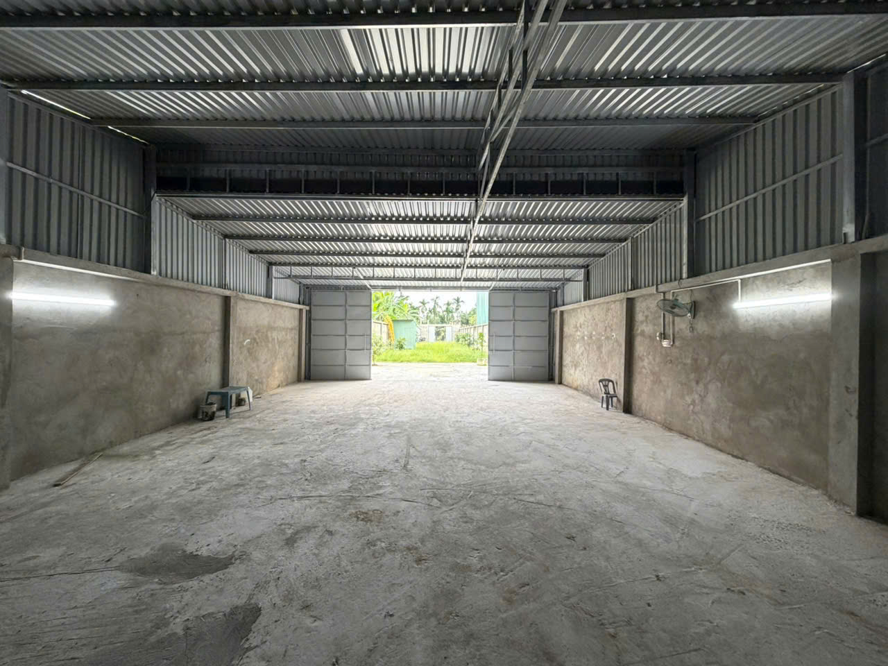 Cho thuê kho 160 m² giá 15 triệu/tháng tại Vĩnh Phú, Bình Dương