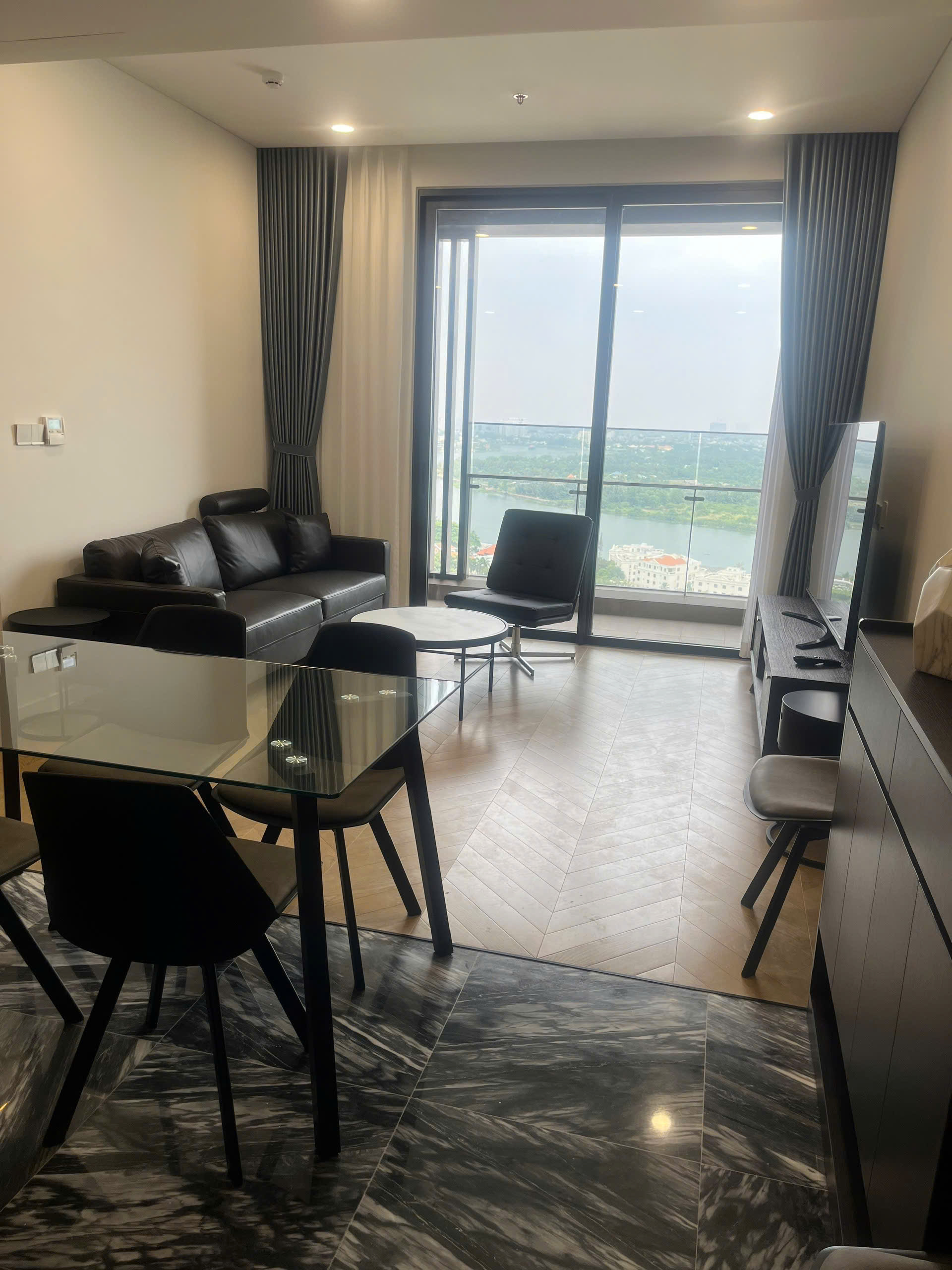 CHO THUÊ CĂN HỘ CAO CẤP LUMIERE RIVERSIDE THẢO ĐIỀN – 3PN VIEW ĐẸP, TRỐNG SẴN DỌN VÀO NGAY