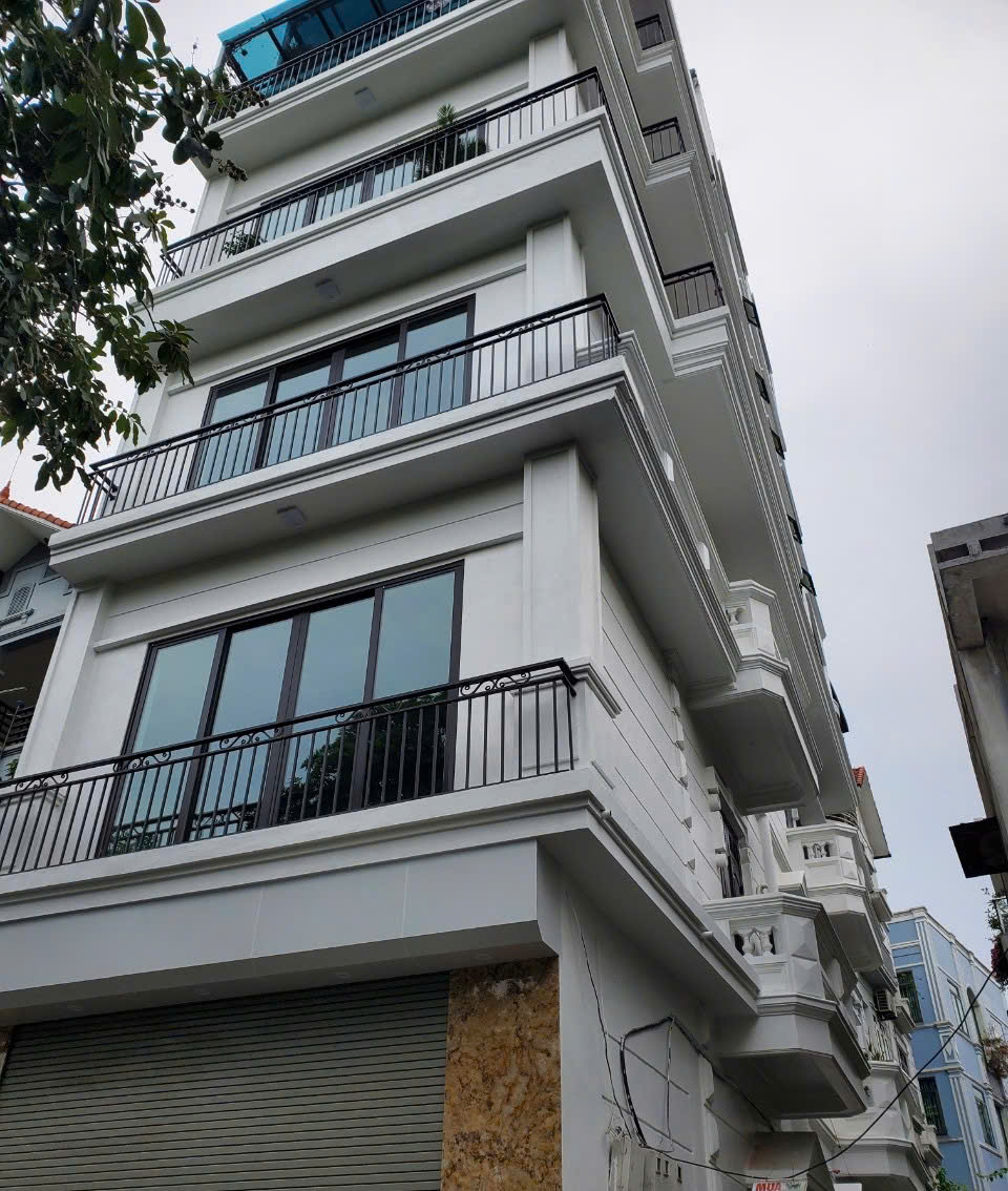 CHO THUÊ NHÀ MẶT PHỐ TỪ TẦNG 1 ĐẾN TẦNG 3 – SỐ 80 PHỐ BỒ ĐỀ, LONG BIÊN – HÀ NỘI