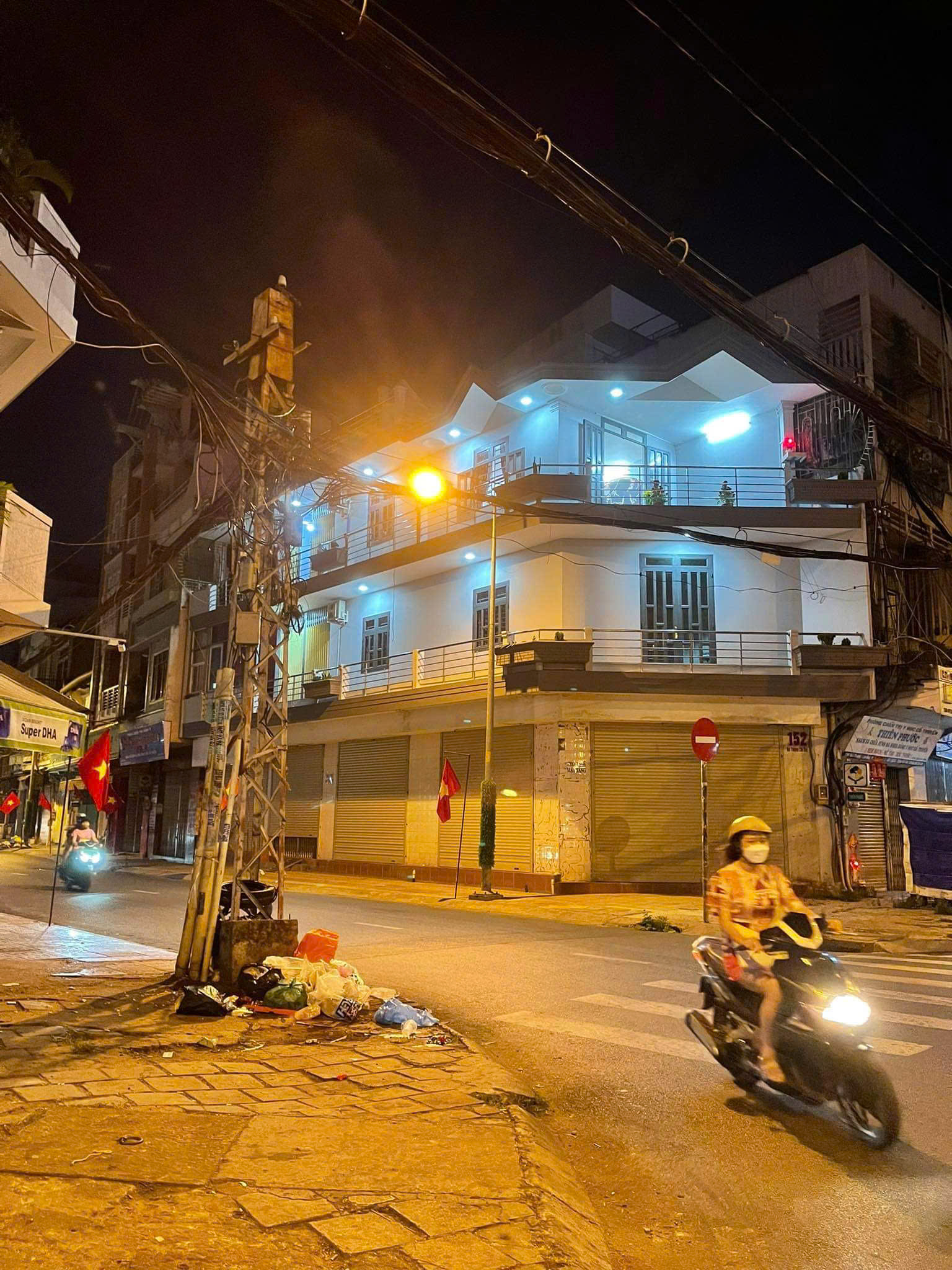 CHO THUÊ MẶT BẰNG KINH DOANH – VỊ TRÍ ĐẮC ĐỊA QUẬN 5