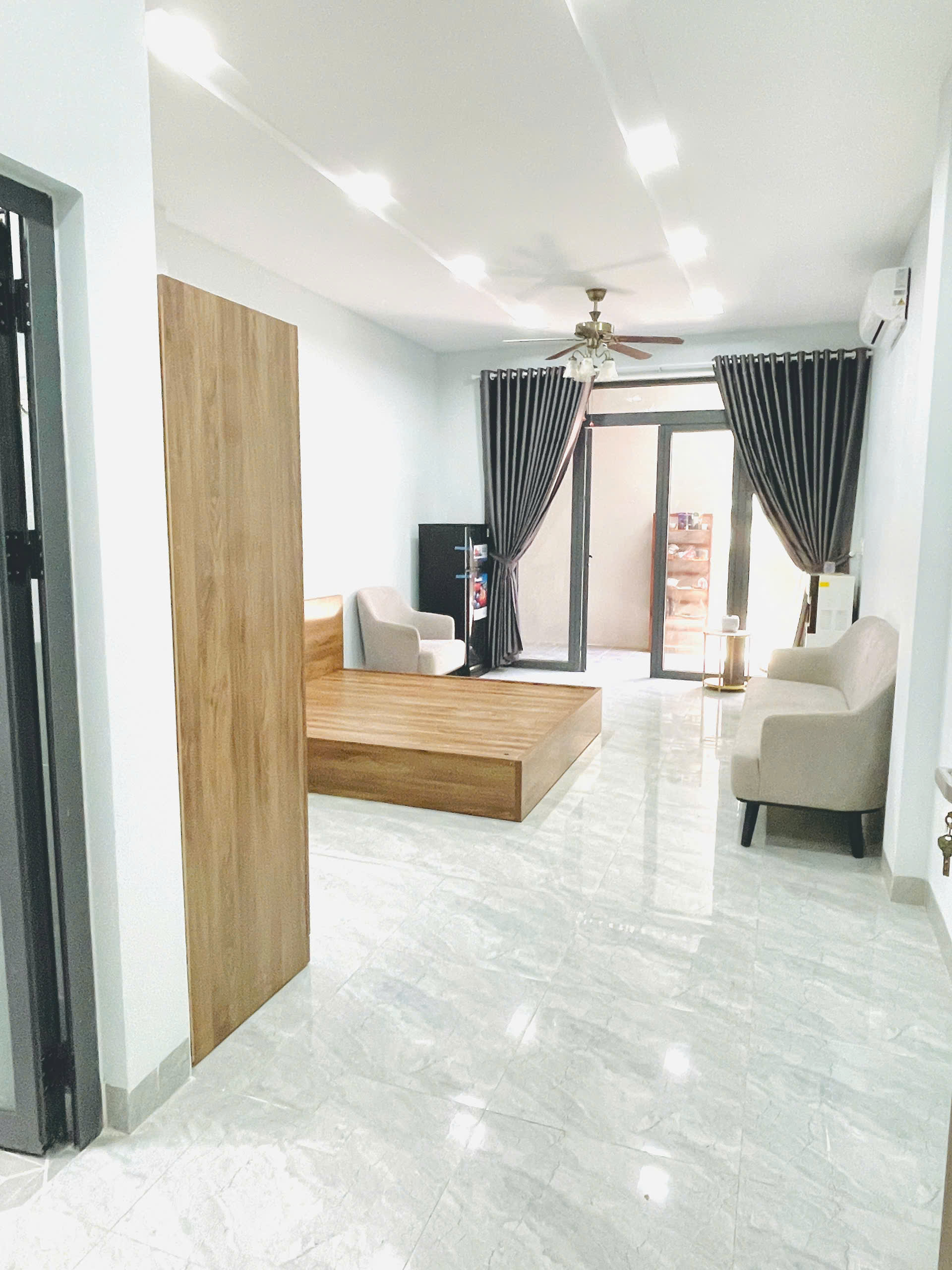 CHÍNH CHỦ CHO THUÊ PHÒNG CHDV FULL TẠI TP HCM