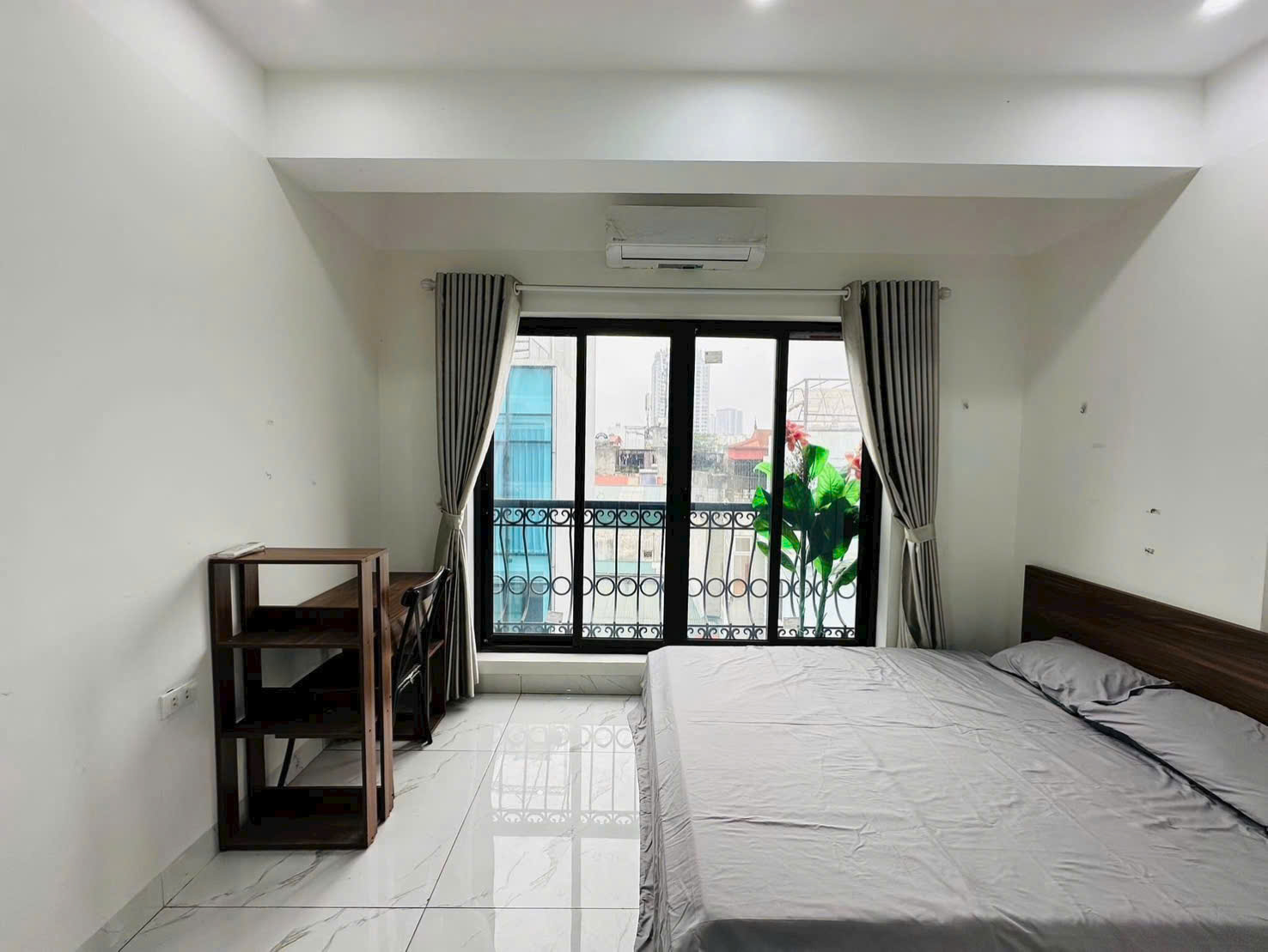 CHO THUÊ / CHUYỂN NHƯỢNG CĂN HỘ CCMN CAO CẤP – NGÕ 110 TRẦN DUY HƯNG