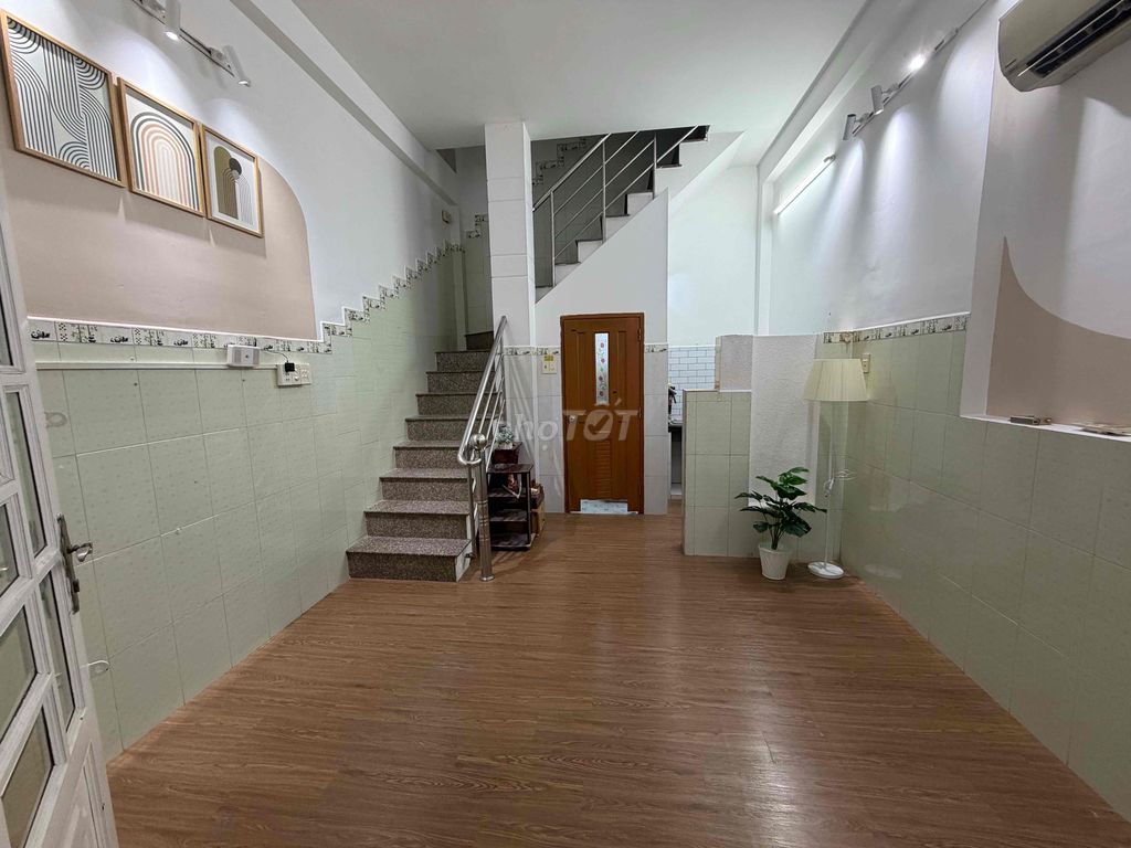 https://batdongsanviet.info.vn/uploads/images/upload/21-08-26/684da41462e5446385122202b0733a-2998548796591770317.jpg
