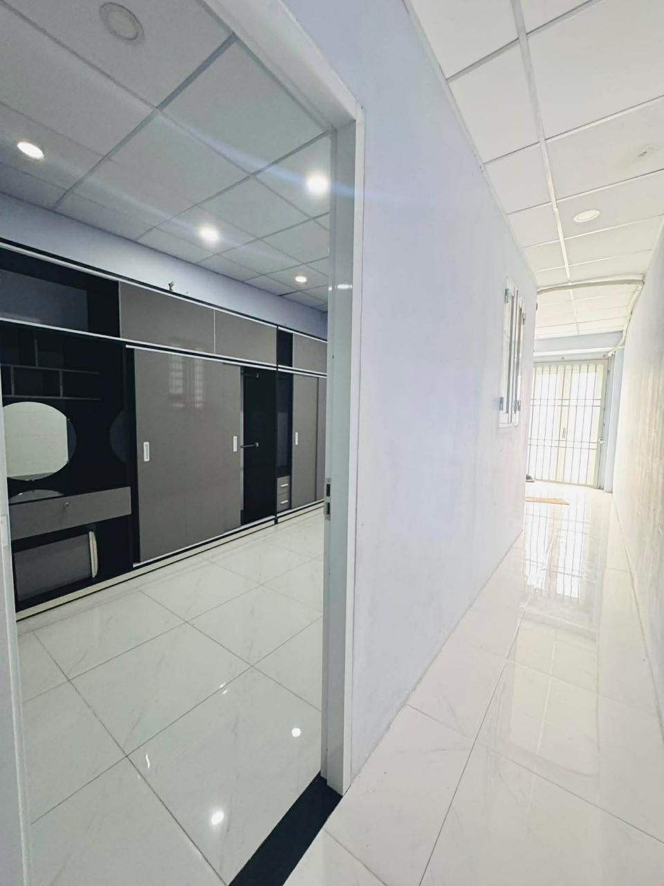 NHÀ ĐẸP THOẠI NGỌC HẦU – HẺM XE HƠI 8M – VÀO Ở NGAY