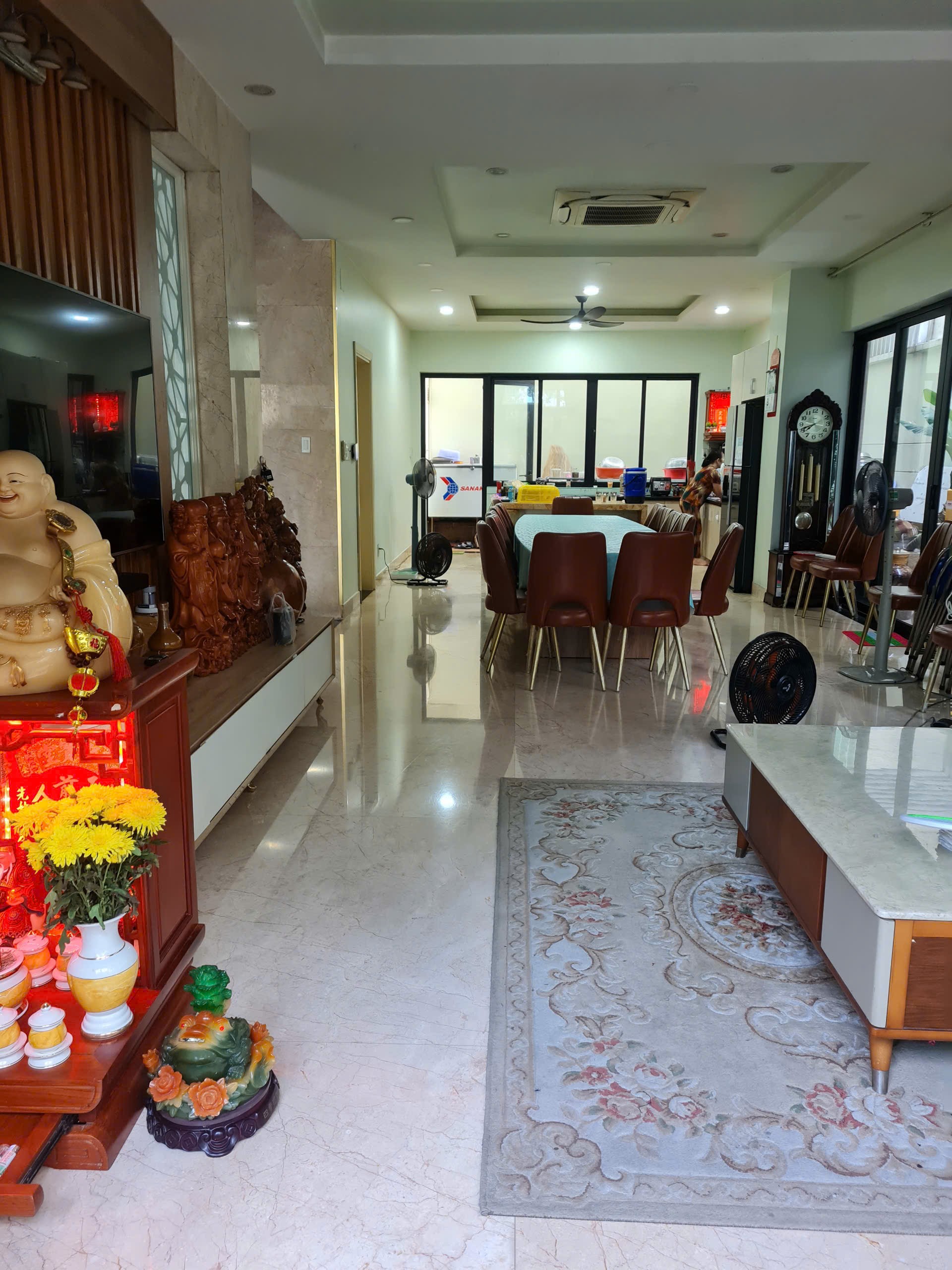 https://batdongsanviet.info.vn/uploads/images/upload/22-07-26/gen-h-z8069521961702_116142c721eb2533262ecd93c1dee158.jpg