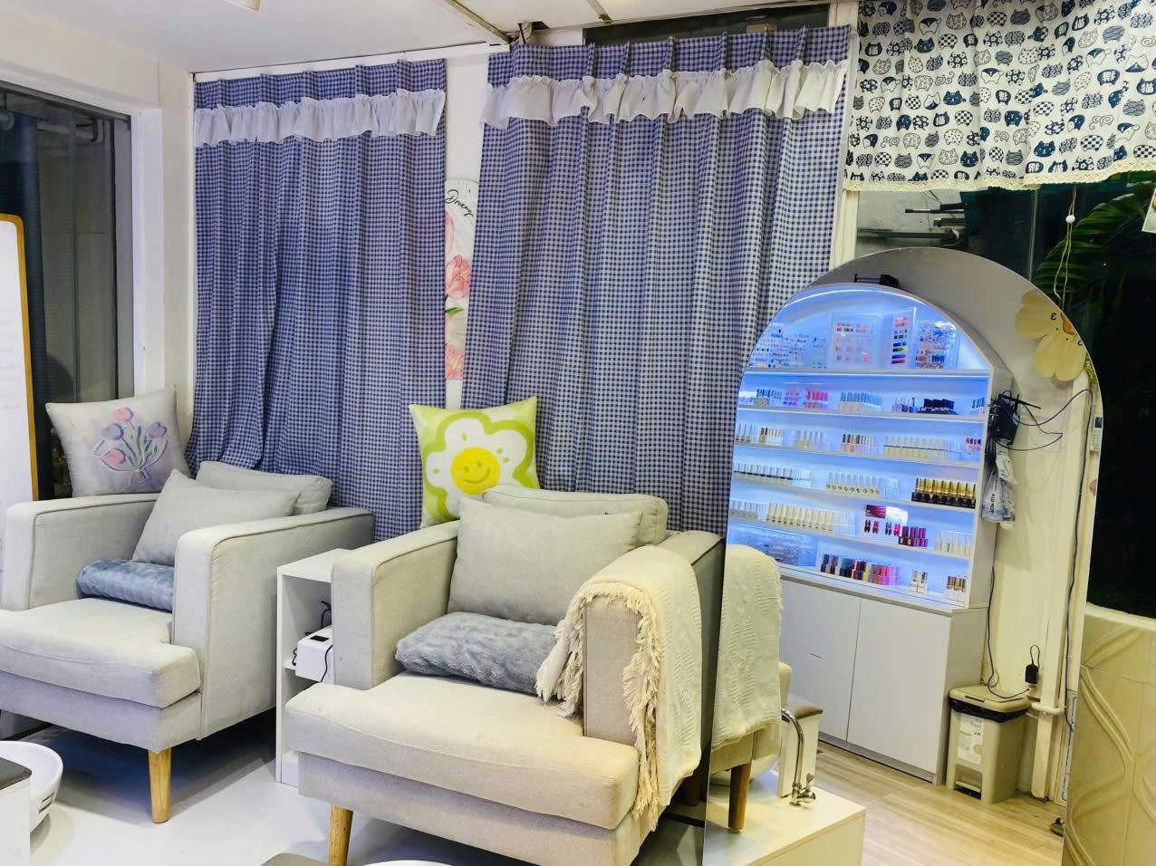 https://batdongsanviet.info.vn/uploads/images/upload/22-10-26/1WUpukrpNTLz52Mx6T5a5qypttwa2MD2016hyIqVLWbfOYkSY5iTGCyoLvgCEteErdy.jpg