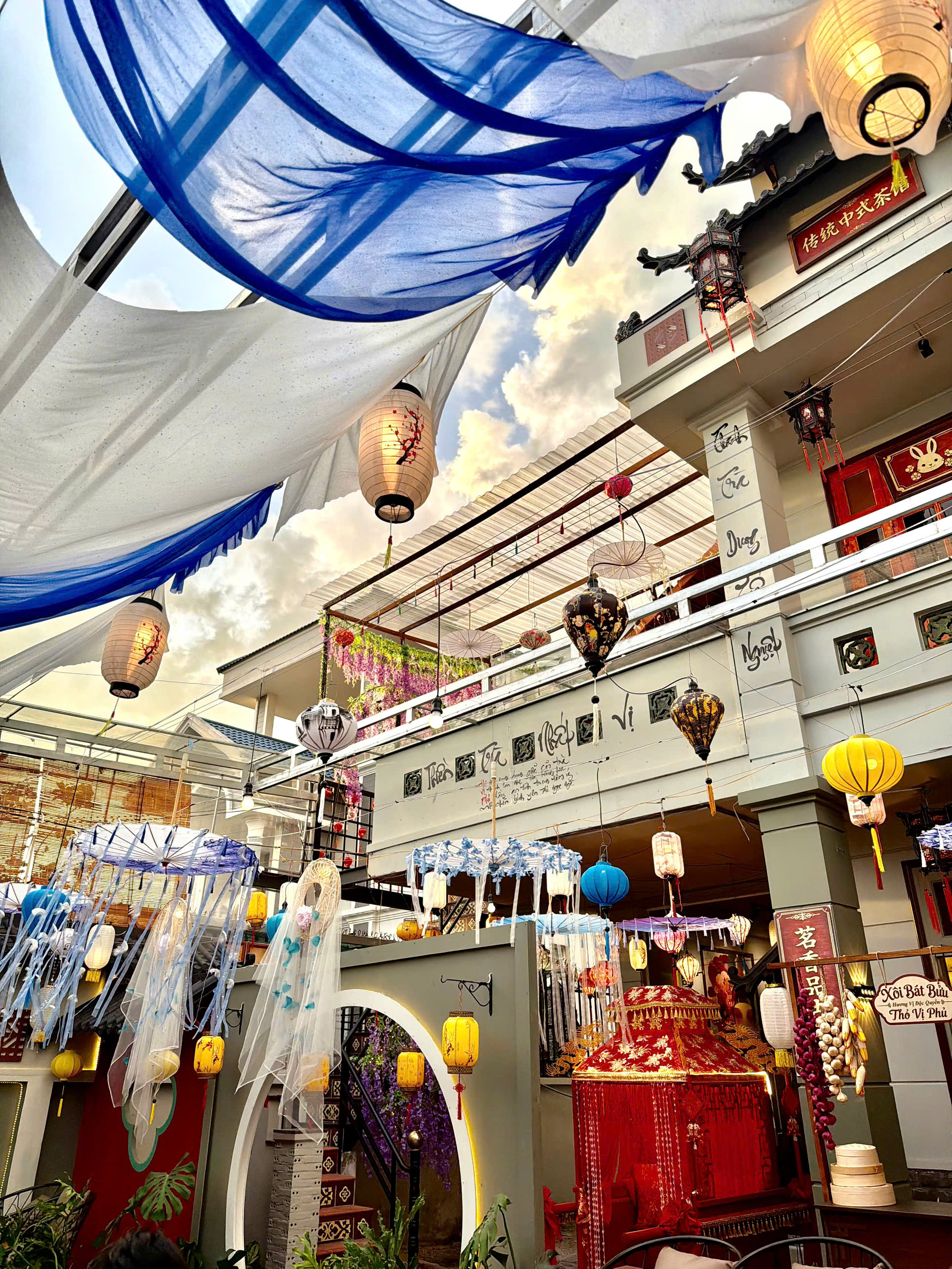 https://batdongsanviet.info.vn/uploads/images/upload/22-10-26/2aOboR7Dyzu6T1lwgXxCbDmCjEEJzHQKkNDdjrSy.jpg