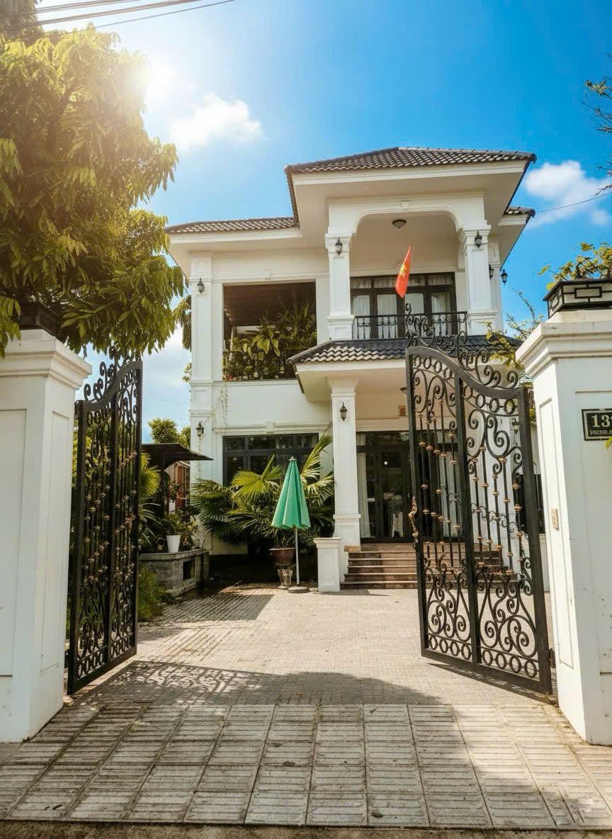 ►  BÁN BIỆT THỰ 2 TẦNG SÂN VƯỜN RỘNG – KIỆT Ô TÔ NGUYỄN DUY CUNG, PHƯỜNG THANH THỦY , TP HUẾ