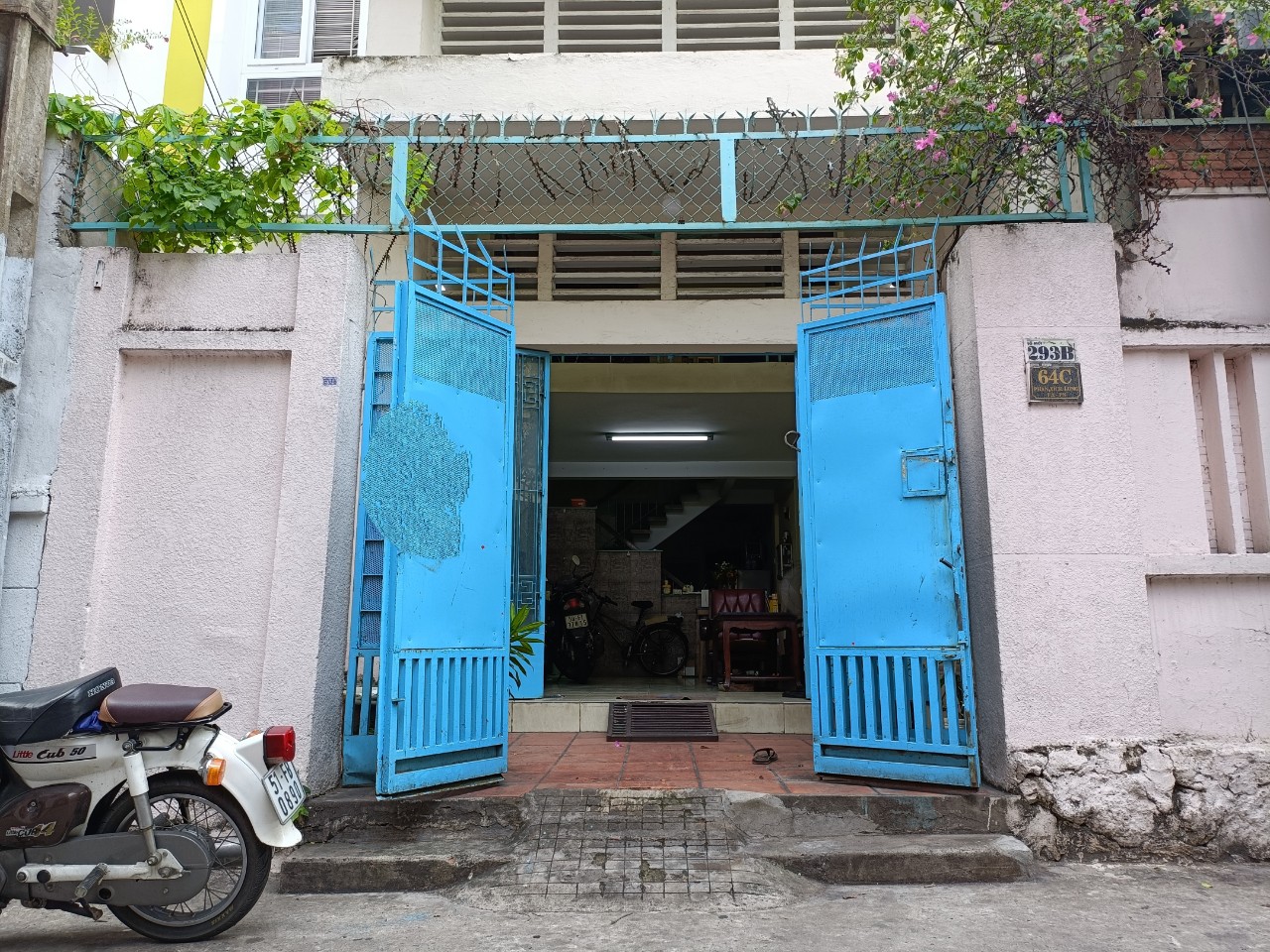 Cho thuê mặt bằng 12m2 tại 293 B, Đường Phan Xích Long, Phường 2, Quận Phú Nhuận, TP.HCM