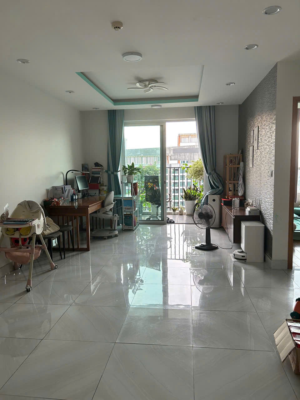 https://batdongsanviet.info.vn/uploads/images/upload/23-06-26/1782180326808_4438829401617646570_4438829401617646570_cfab4d82642d93bcf4216ef54a7496a7.jpg
