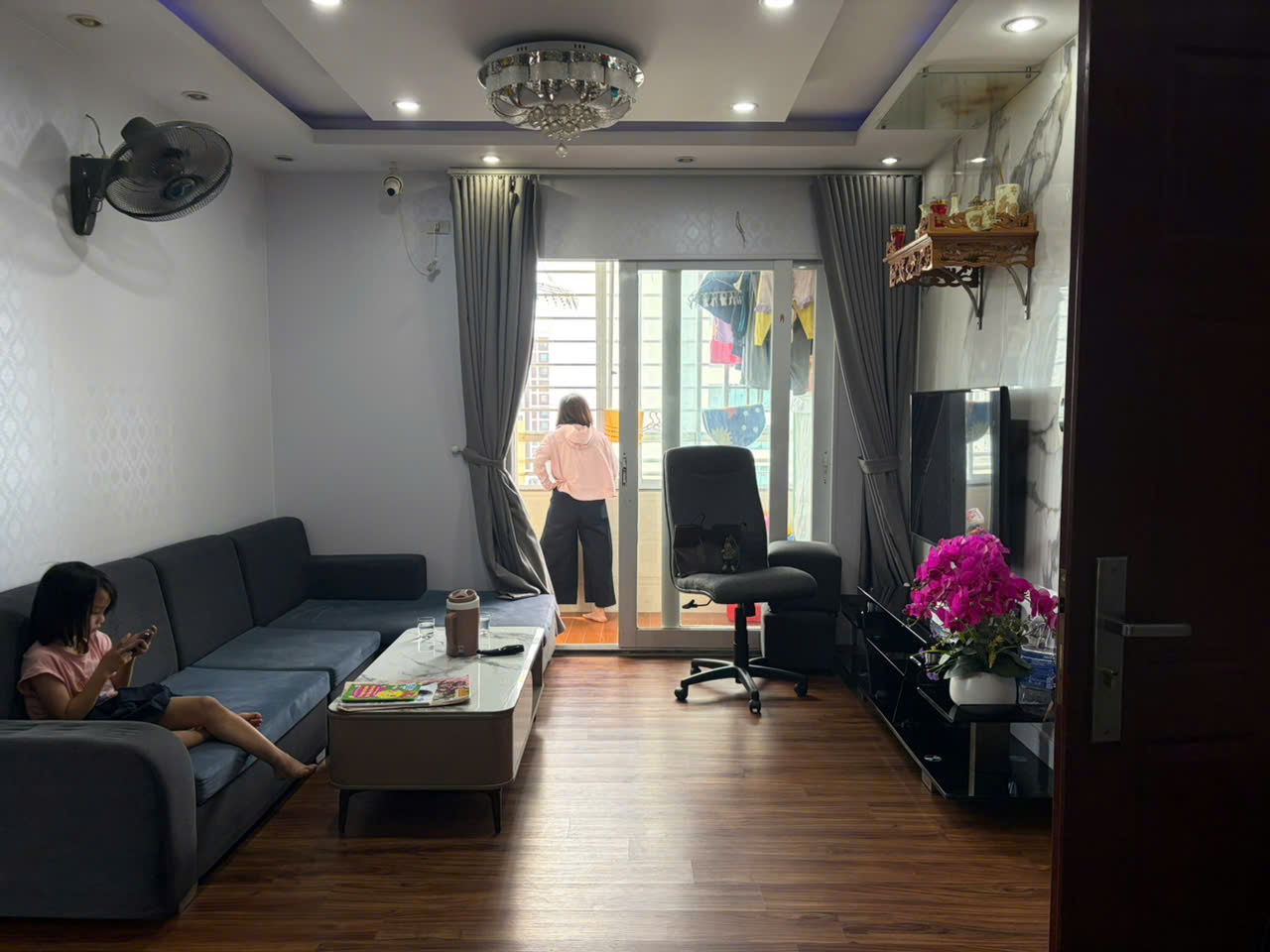 ► CHÍNH CHỦ CẦN BÁN CĂN HỘ LOTUS HOUSE – NHÀ ĐẸP, FULL NỘI THẤT, CHỈ VIỆC VÀO Ở.