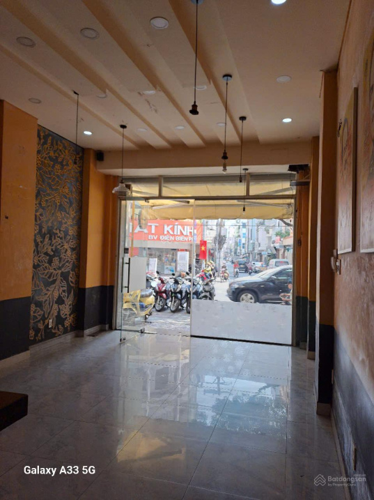 CHO THUÊ MẶT BẰNG KINH DOANH SIÊU HOT – VỊ TRÍ VÀNG NGÃ BA BÀN CỜ, QUẬN 10