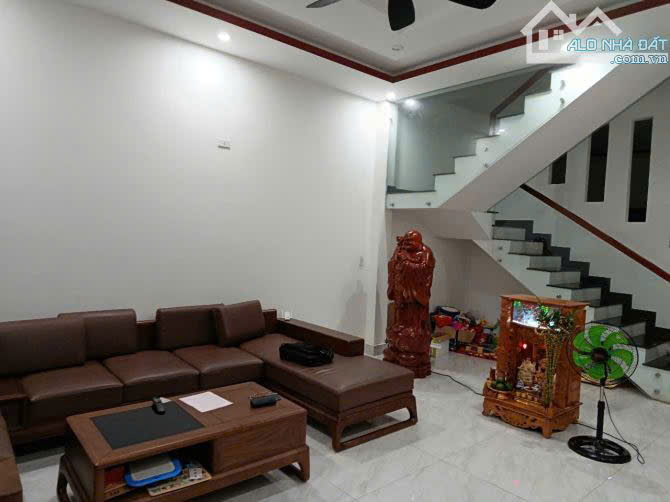 Bán Nhà 3 Tầng Đường Hòa Nam 11, Hòa Minh, Liên Chiếu, Đà Nẵng - Oto Đậu Trong Nhà, Số Đỏ Chính Chủ