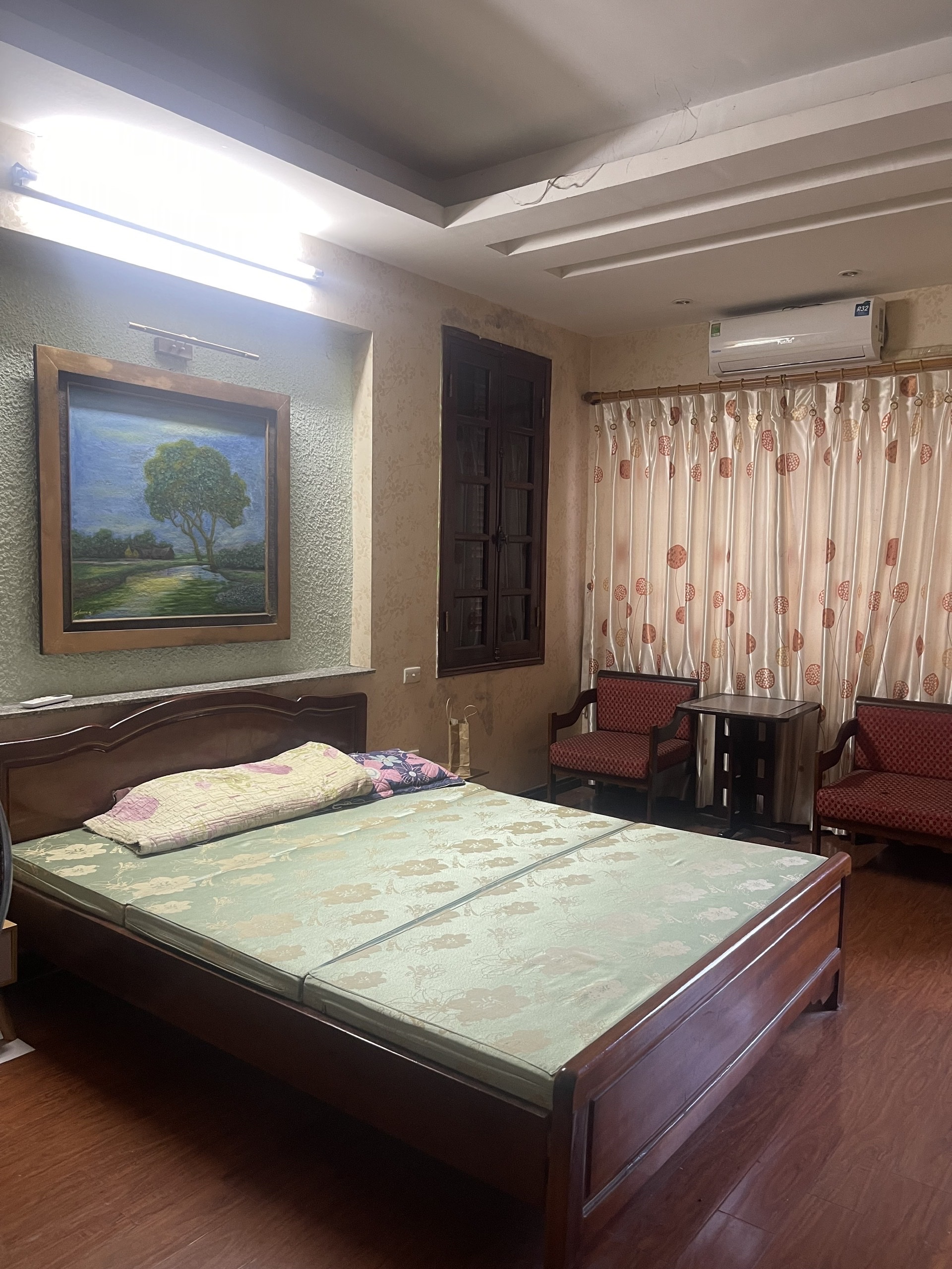 https://batdongsanviet.info.vn/uploads/images/upload/24-06-26/z7969789974367_b5a6ceba9cdf5c37480facbed6e7fa9f.jpg
