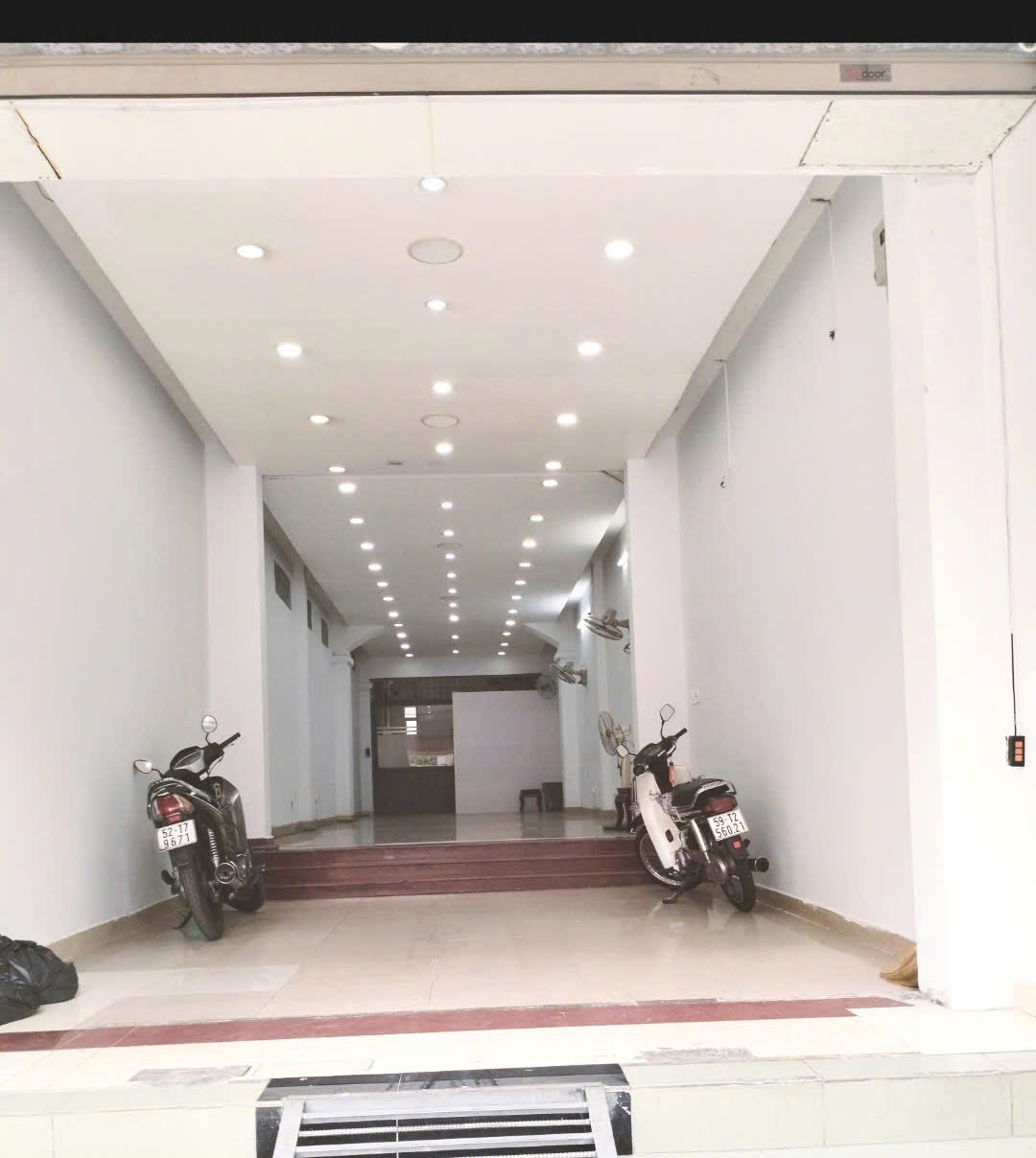 https://batdongsanviet.info.vn/uploads/images/upload/24-10-26/1792806481145_1890766534271910438_1890766534271910438_09459248cc1c7608a2eefc899dc77abe.jpg
