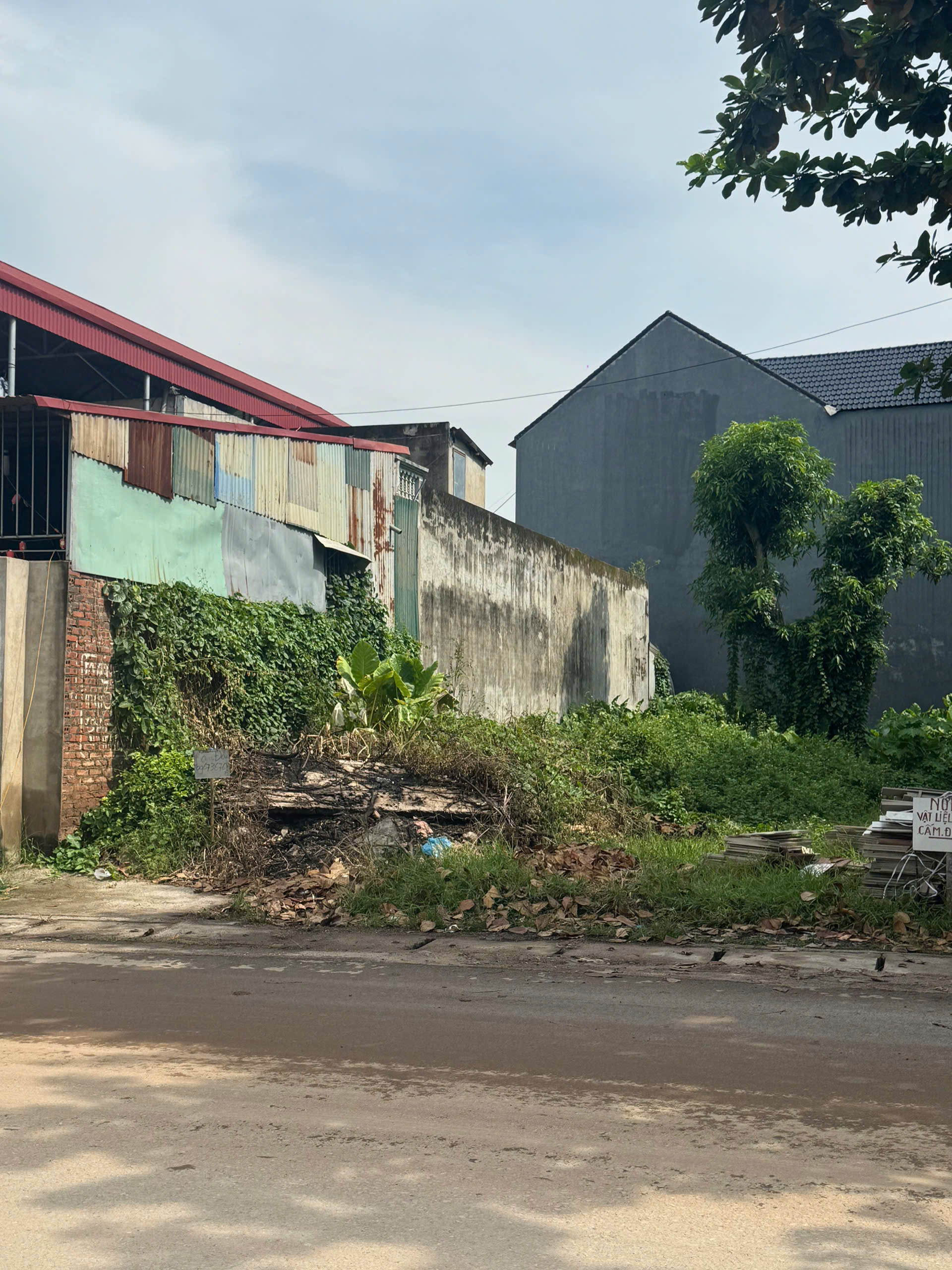 Hót Hót Hót Chỉ Với Tài Chính 2TYxxx Triệu Bạn Đã Có Thể Sở Hữu Ngay Lô Đất Vị Trí Đẹp- Khả Năng Sinh Lời Cao