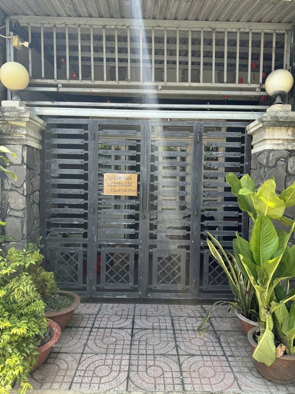 https://batdongsanviet.info.vn/uploads/images/upload/25-08-26/1787660129378_1013251562596219925_1013251562596219925_e867e1736bec41c5b97b7da297c6c81b.jpg