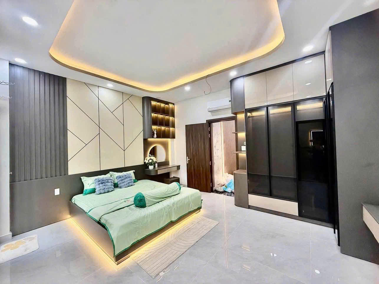 https://batdongsanviet.info.vn/uploads/images/upload/25-09-26/1790303058693_6045605184717564681_6045605184717564681_911b3fccfbf2ab5bd927344320eae83f.jpg