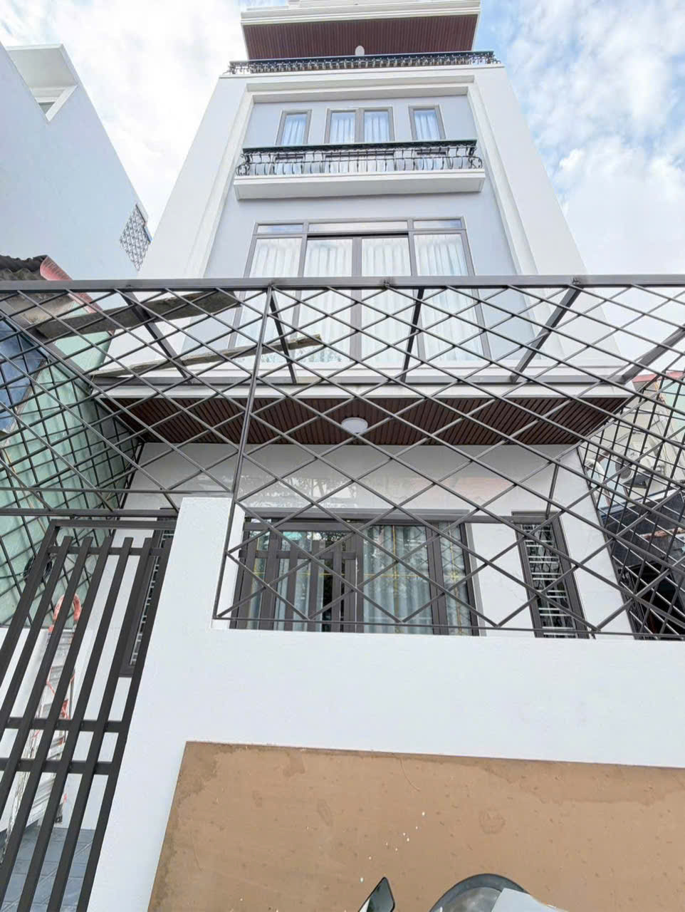 BÁN NHÀ 4 TẦNG – LÔ GÓC, SÂN CỔNG RIÊNG  Phố Thiên Lôi – Phường An Biên (Vĩnh Niệm cũ) – Hải Phòng