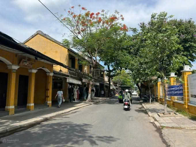 BÁN NHÀ + ĐẤT TRUNG TÂM Hội An – QUỸ ĐẤT HIẾM 208m²