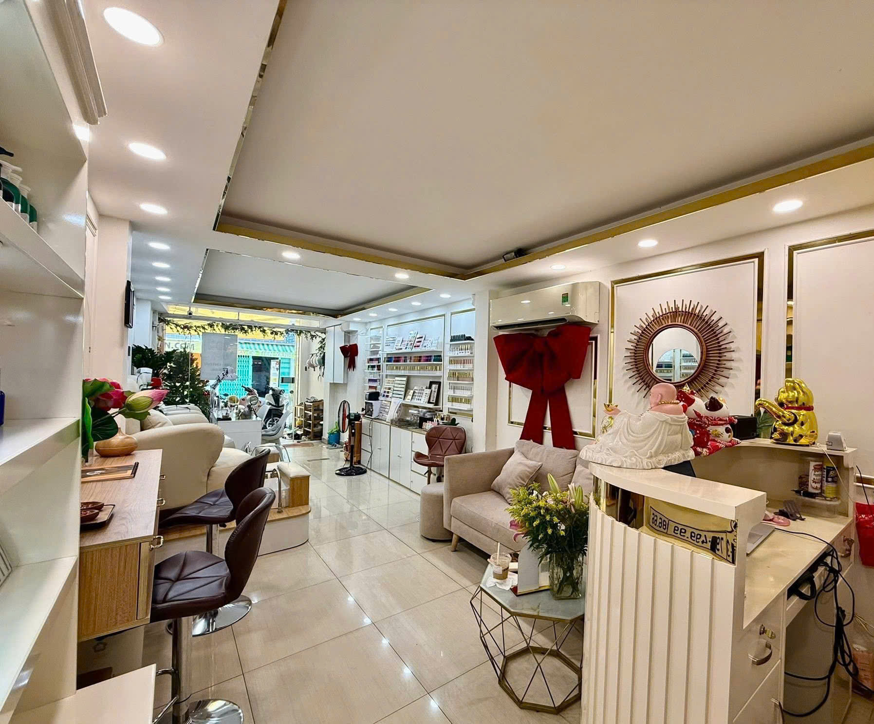 https://batdongsanviet.info.vn/uploads/images/upload/26-08-26/1WUpukk7RHgHV35aS44P1a8p7BRZ8lrhHyaudOxcE3J3Gp2KET7CL4AROEXt5Ot2EKn.jpg