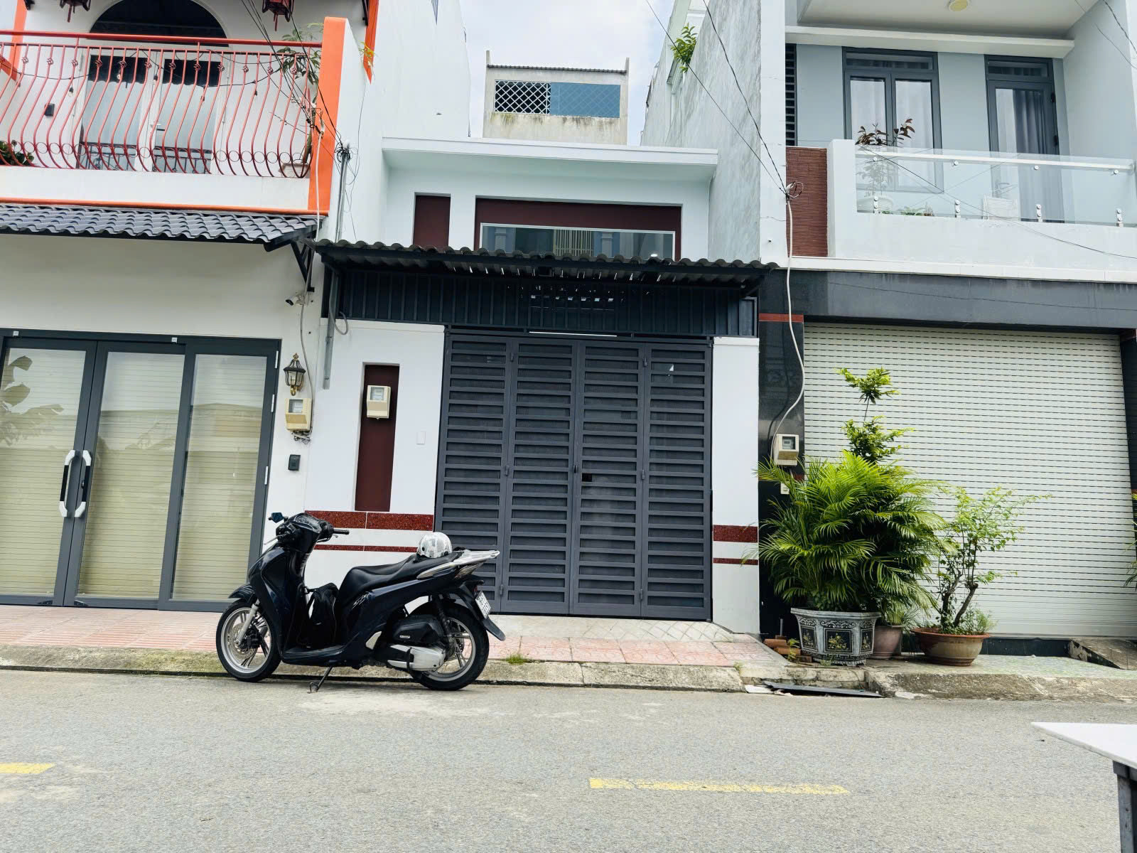 ►  BÁN NHÀ ĐẸP THỦ ĐỨC – ĐƯỜNG XE HƠI – SỔ RIÊNG – GIÁ TỐT CHỈ TỪ 4.4 TỶ