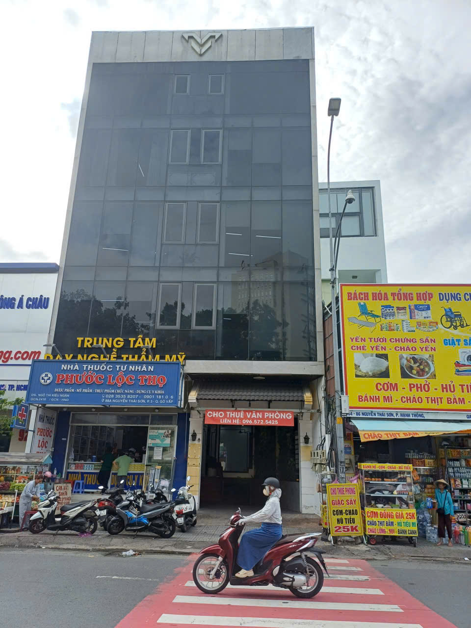 https://batdongsanviet.info.vn/uploads/images/upload/26-09-26/1790389698060_4866412019742352976_4866412019742352976_5eb71b72b12f8b36a27714b1cf7bb892.jpg