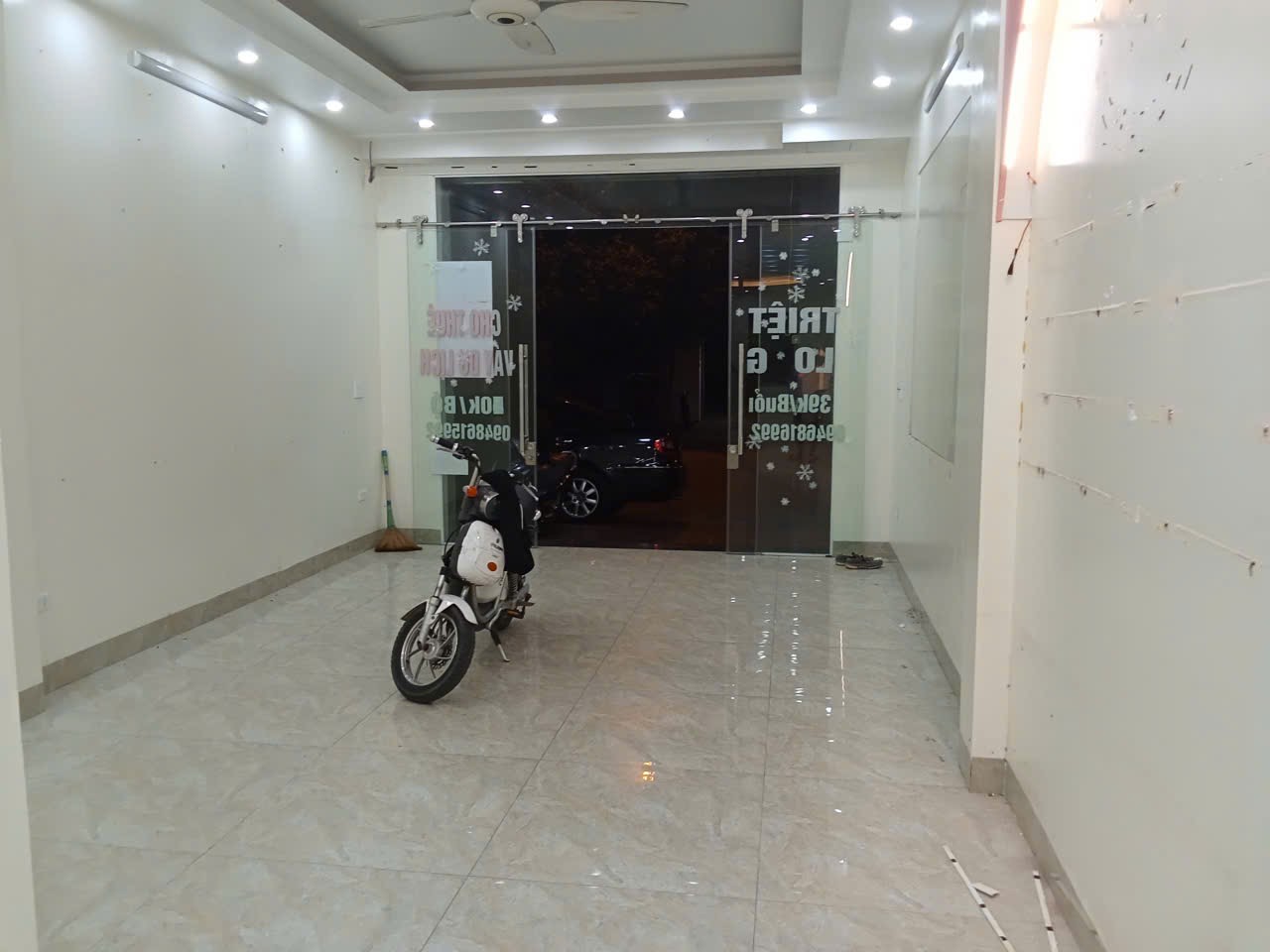 https://batdongsanviet.info.vn/uploads/images/upload/26-09-26/1790409191716_6196411025315630612_6196411025315630612_h.jpg