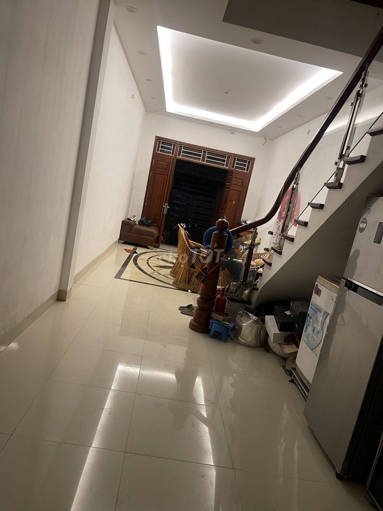 CHO NỮ THUÊ MẶT BẰNG TẦNG 1 LÀM SPA – VĂN PHÒNG TẠI NGÕ THÁI THỊNH 1, THỊNH QUANG, ĐỐNG ĐA