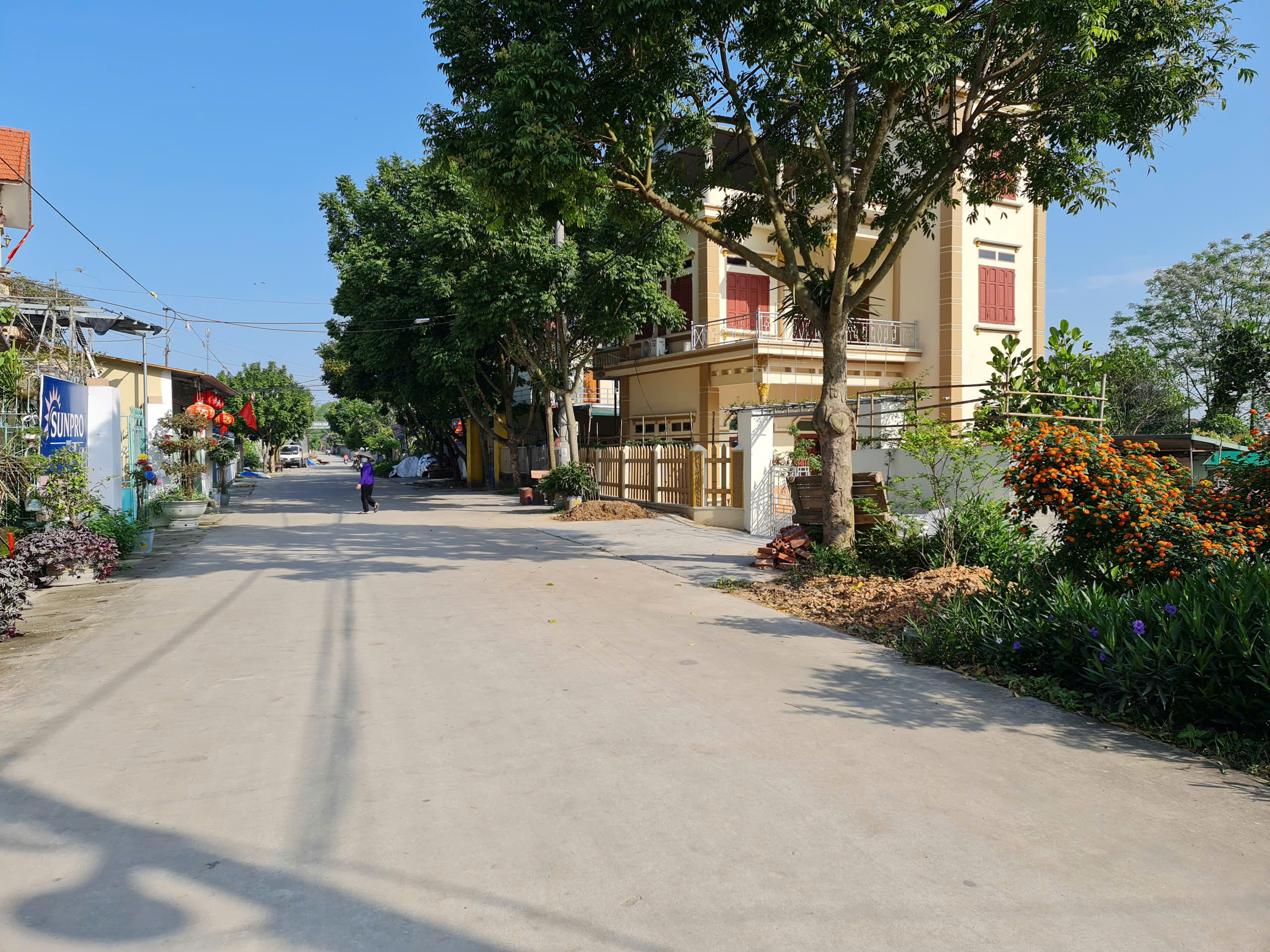 Chính chủ e Bán Lô Đất Đường rộng 8m như ảnh giá rẻ Quế võ 2