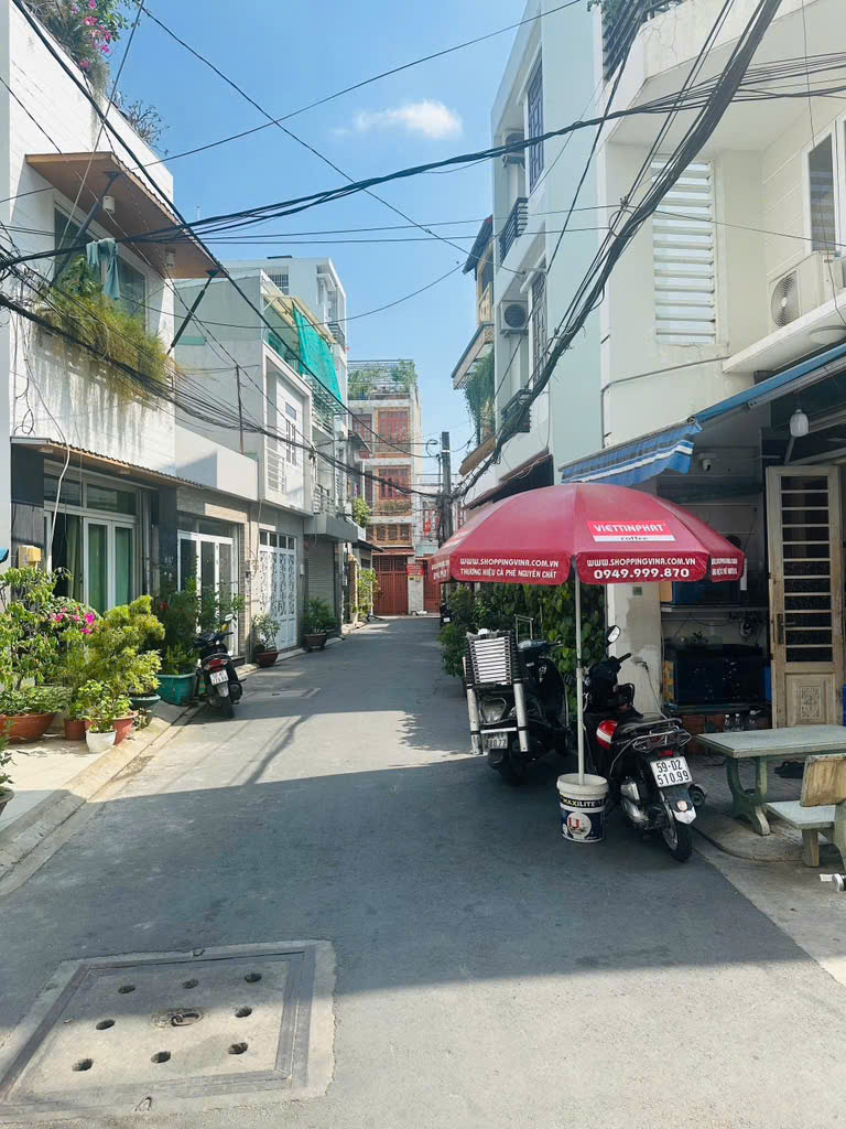 Bán nhà Phường Tân Sơn Nhì, Quận Tân Phú – giáp Tân Bình