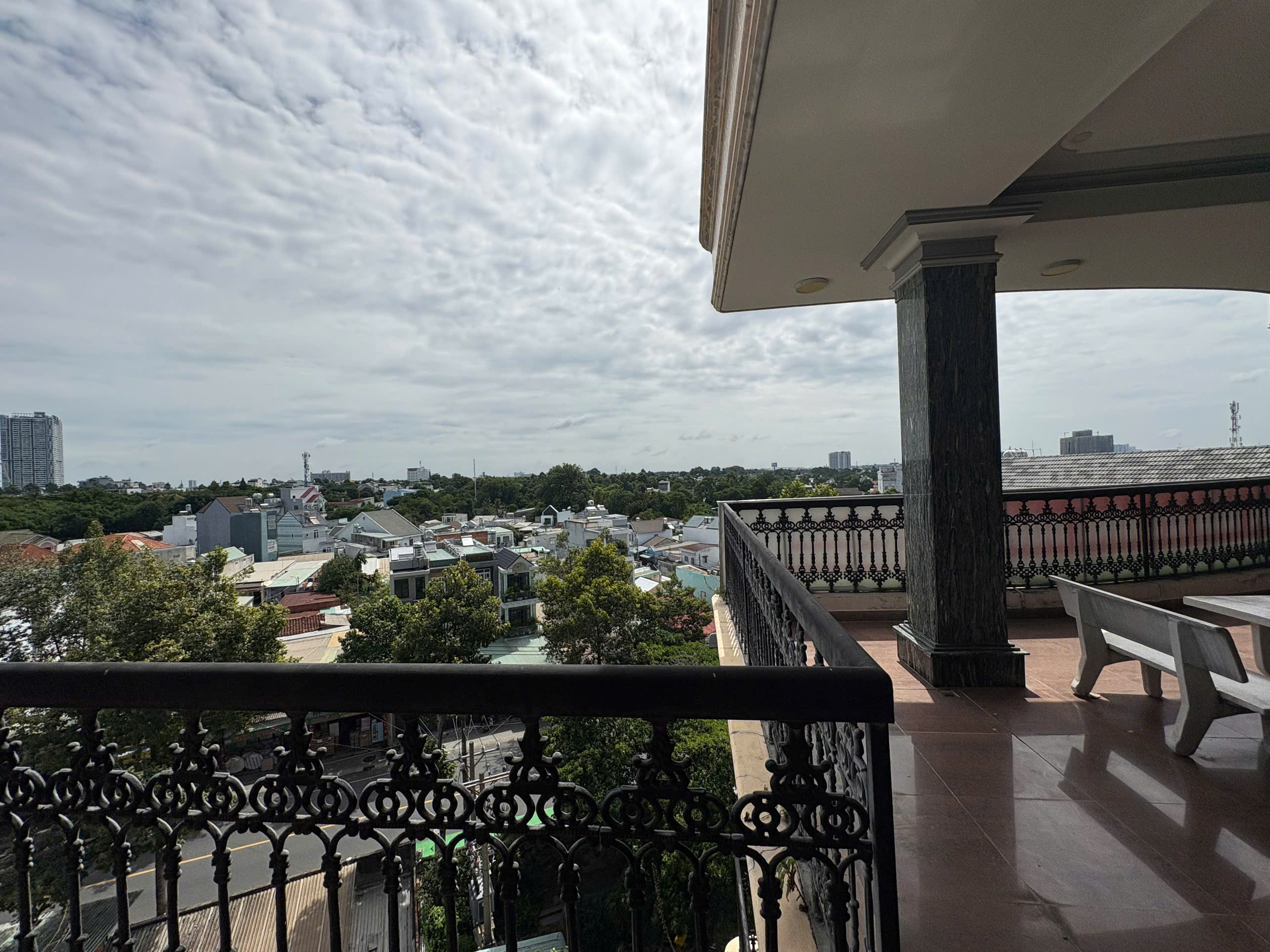 https://batdongsanviet.info.vn/uploads/images/upload/27-07-26/z8085527332451_52386fe68b0a3443509ae44951c35823.jpg