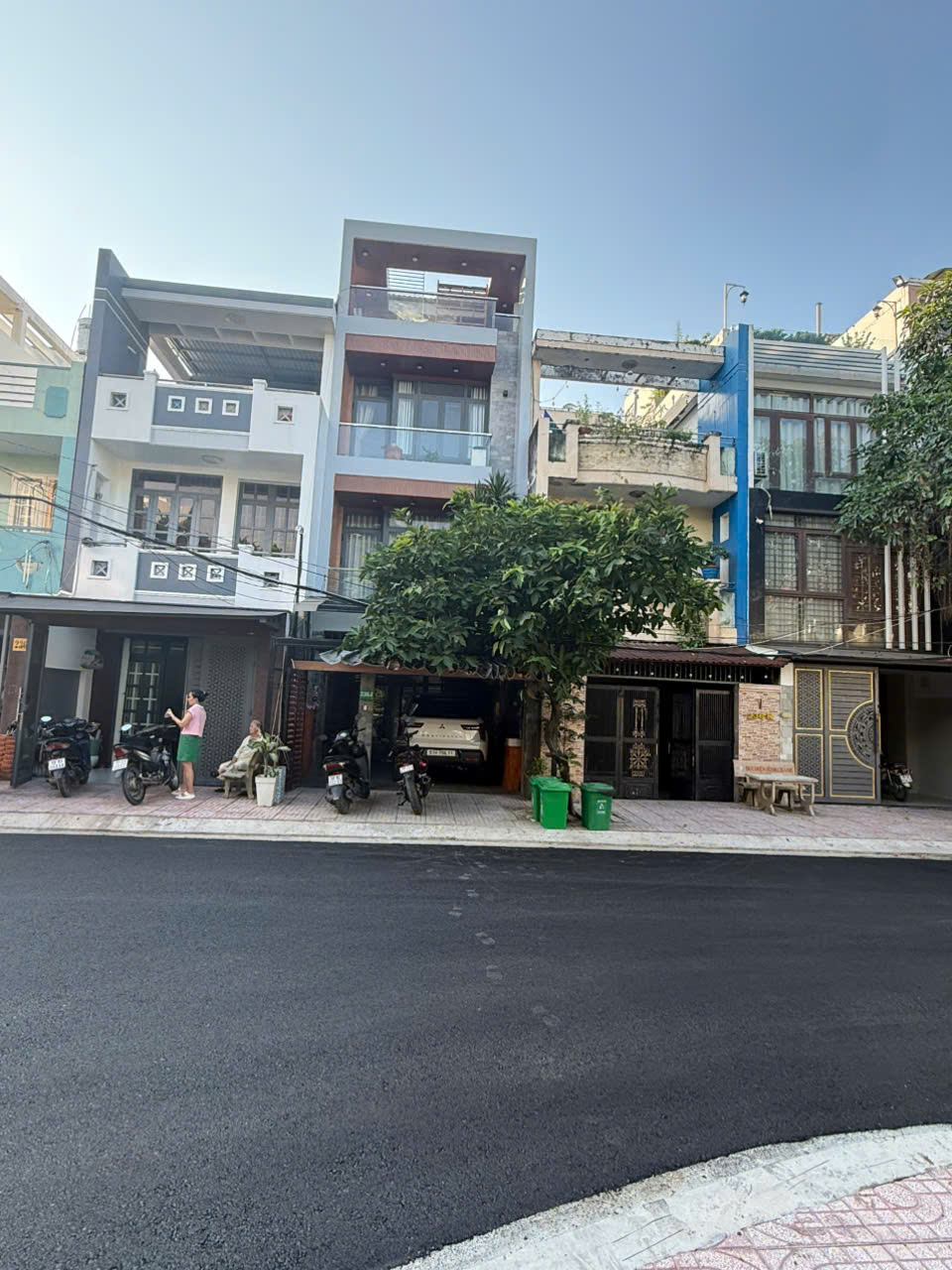https://batdongsanviet.info.vn/uploads/images/upload/27-10-26/1793072536130_6463152523646970666_6463152523646970666_cbb494e5fce6422c9746d5de90c9738f.jpg