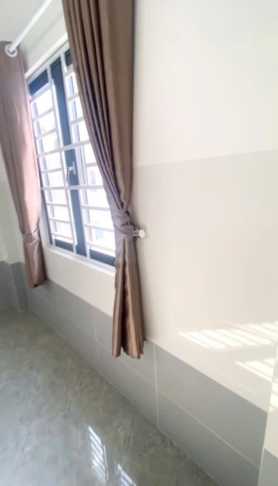 CHO THUÊ PHÒNG TRỌ – PHÍA SAU EMART PVT, GẦN ĐH VĂN LANG CS3