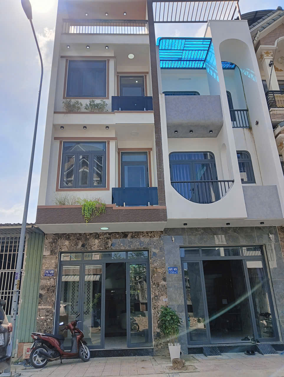 ► CHỦ CẦN RA TRONG TẾT – GIẢM NGAY 200 TRIỆU.