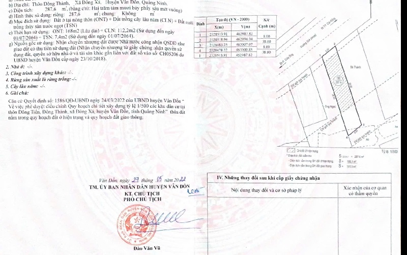 cần tiền bán gấp mảnh đất mặt đường 334 phía trước Phương Đông - trục đường chính đông dân cư dẫn vào trung tâm Vân Đồn.