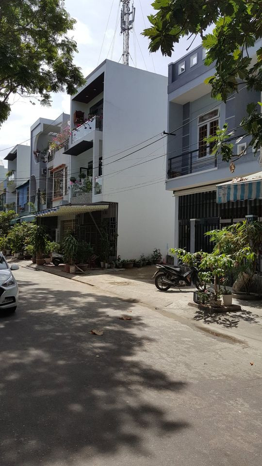 Cho thuê nhà nhà 2 tầng để ở hoặc làm văn phòng tại Hòa Minh, Liên Chiểu, Đà Nẵng