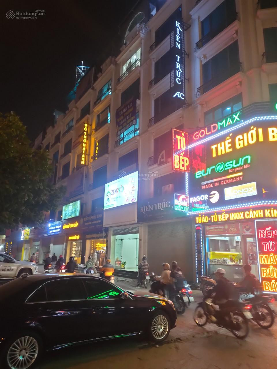 Bán gấp nhà giá rẻ ngay mặt phố kinh doanh tốt số 9 Nguyễn Xiển dt 100m2 x 7 tầng