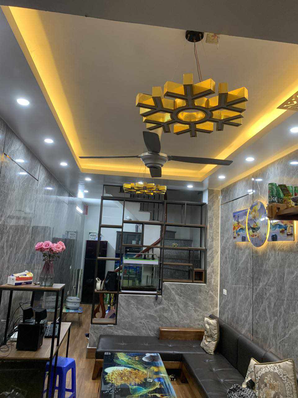 Bán nhà 3 tầng rẻ nhất văn phú hà đông. HN chỉ 3,25 tỷ..lh 098 463 5185.