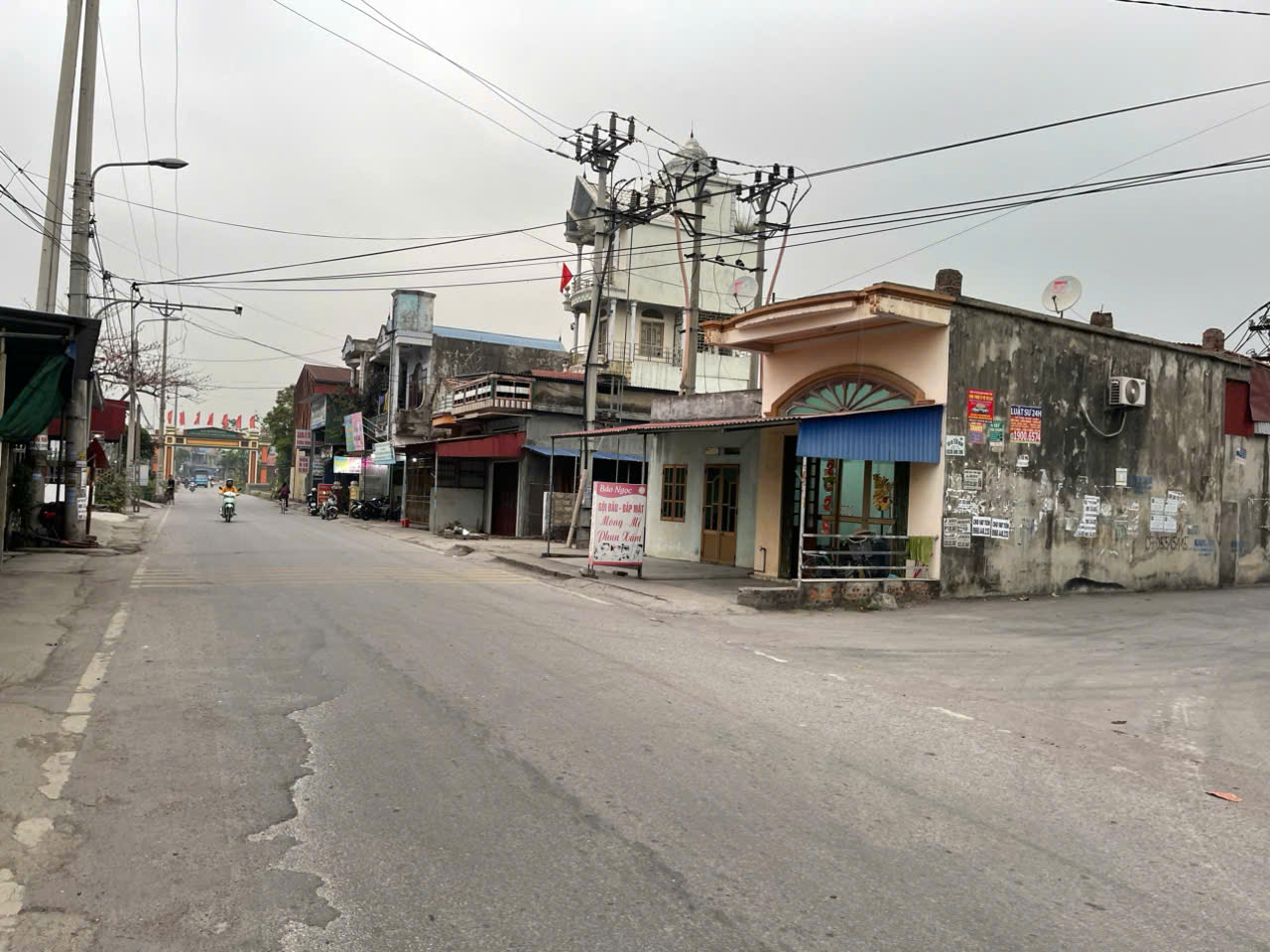 https://batdongsanviet.info.vn/uploads/images/upload/29-06-26/z7986928393477_a4be06a6c82f761f6a575167105cab19.jpg