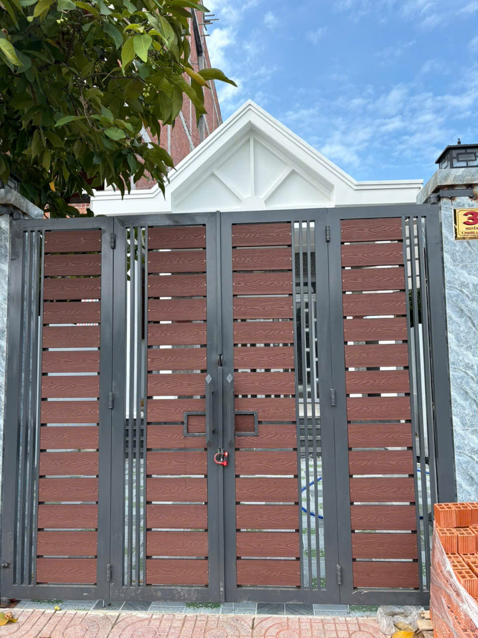 ►  BÁN NHÀ MẶT TIỀN ĐƯỜNG NGUYỄN THÀNH HÀ – CHỢ LỚN