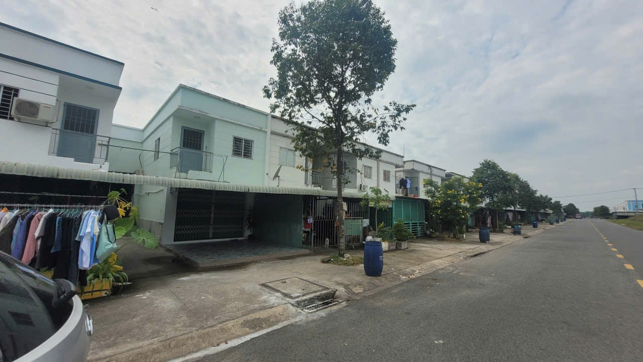 BÁN GẤP DÃY NHÀ TRỌ SINH LỜI NGAY – TRUNG TÂM KCN BÀU BÀNG