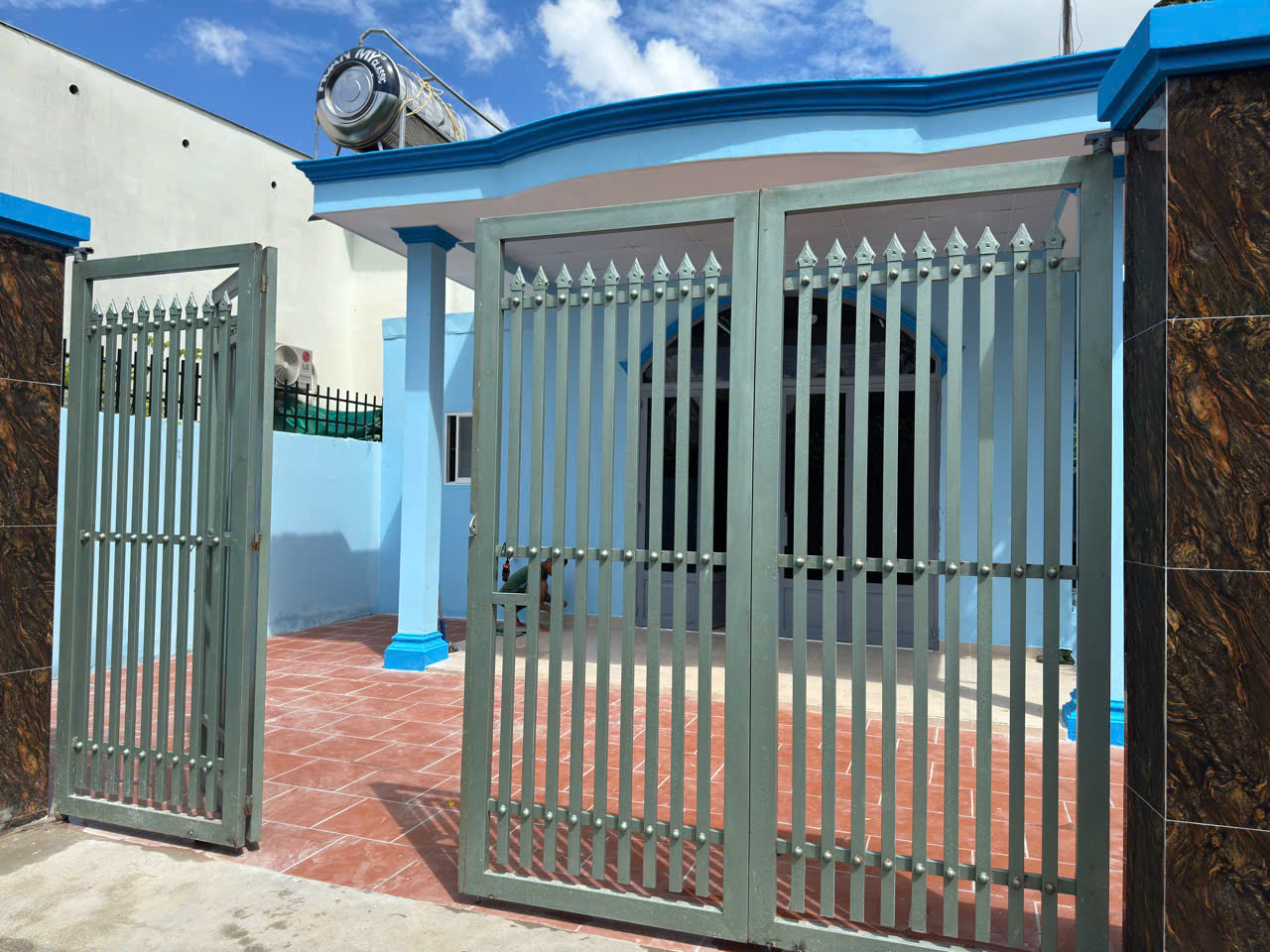 https://batdongsanviet.info.vn/uploads/images/upload/30-06-26/1WUpukcOJmDC6BZGhz5T97Msi6sOoEcvcumrcRX33NeiHHgoBiE8M8jLgFXvfwT5mgS.jpg