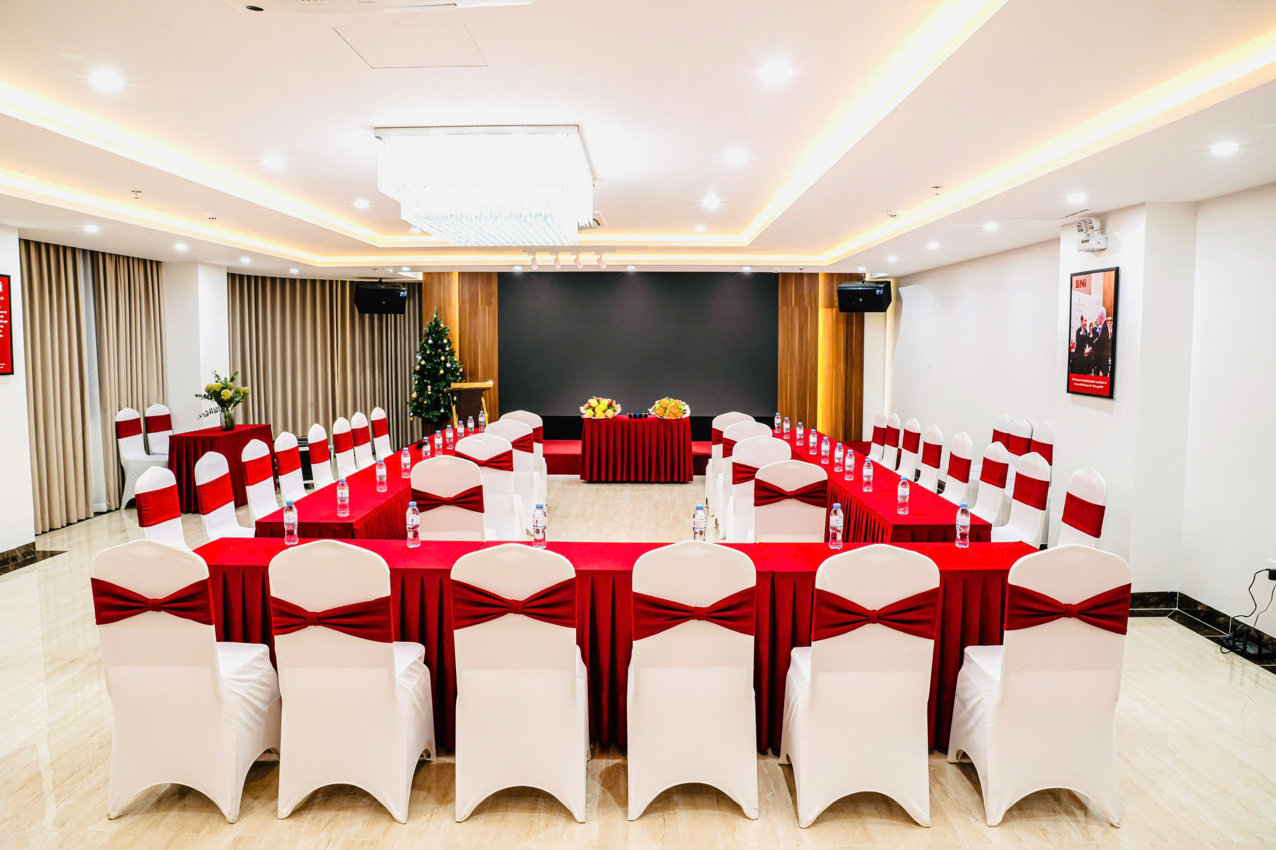https://batdongsanviet.info.vn/uploads/images/upload/30-06-26/z7992309365181_28ace1737fc3de036f1176c25a6abbb0.jpg